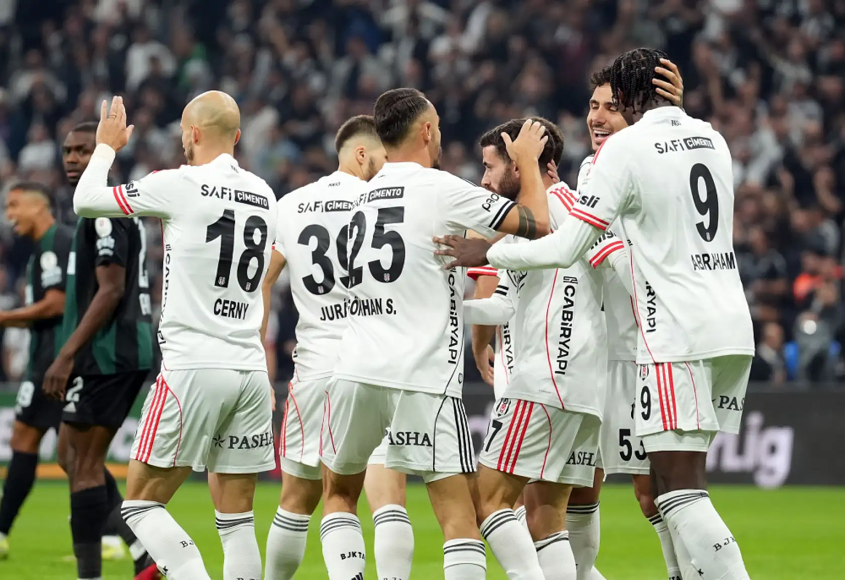 Derbide Beşiktaş'ın rakibi Galatasaray