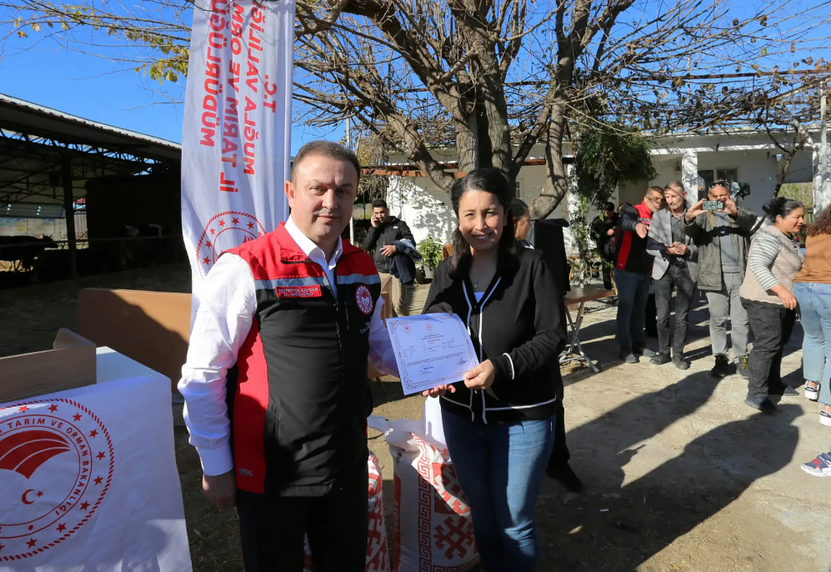 Ortaca'da Süt Sığırcılığı Sağım Hijyeni ve Sanitasyon Sertifikaları dağıtıldı