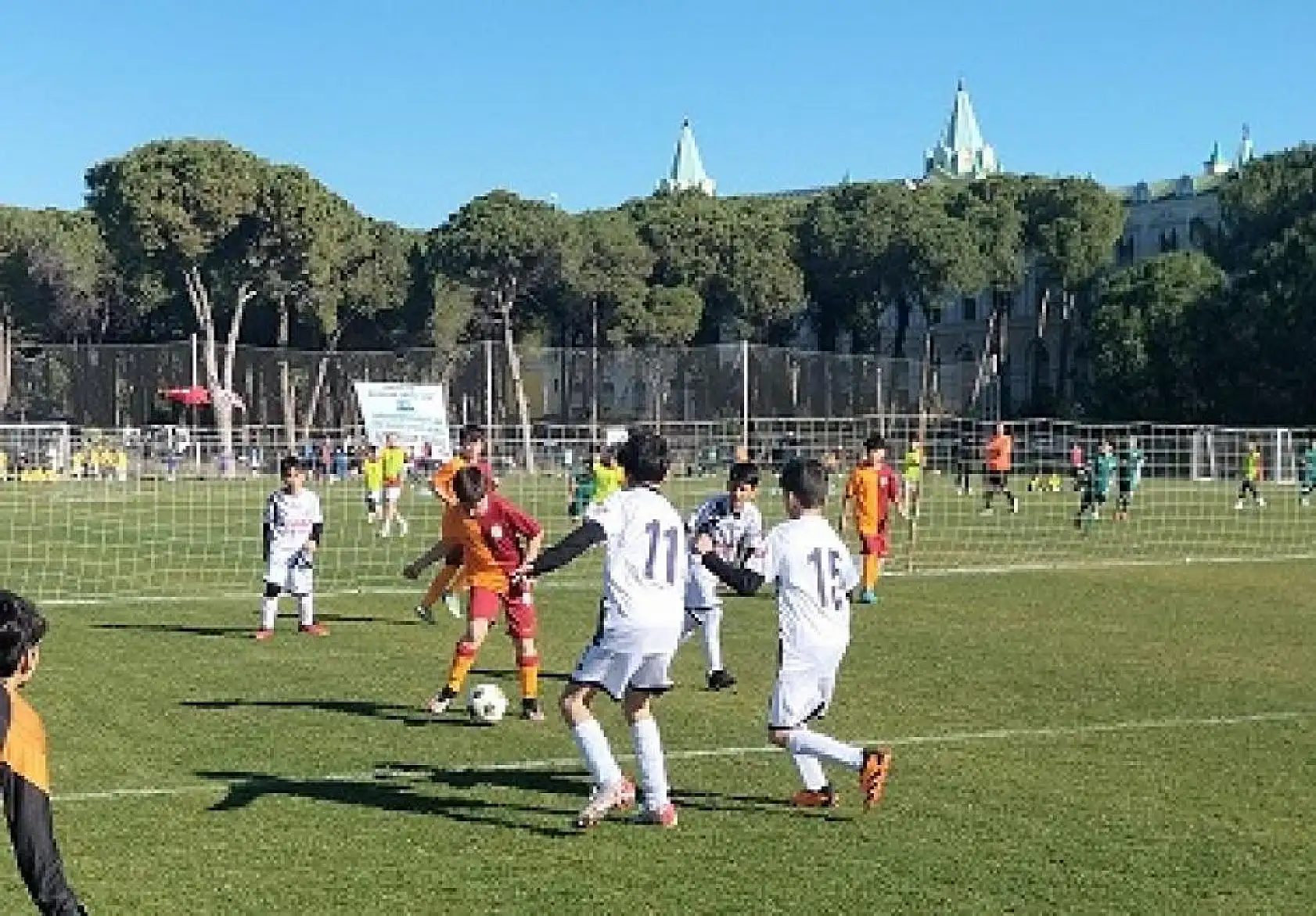 Fethiyespor U12, Antalya'da 3 Büyüklere Karşı Mücadele Ediyor