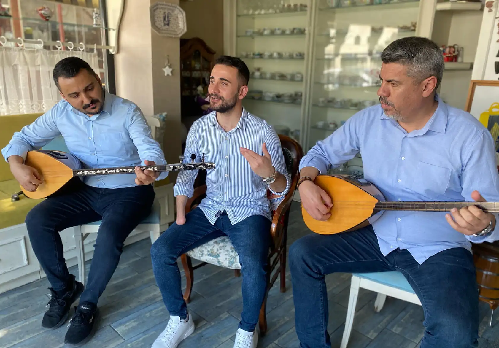 Eli bileğinden koptu, hayattan kopmadı