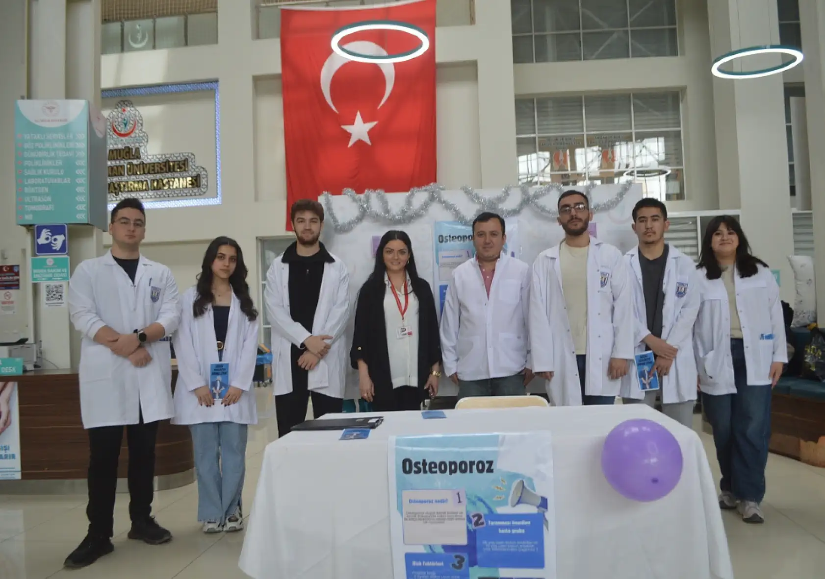 MEAH'ta 'Daha iyi kemiklerin olsun' etkinliğiyle osteoporoza dikkat çekildi