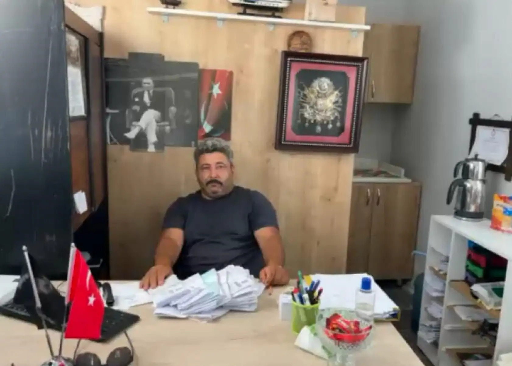 Marmaris'te trafik cezaları muhtarlıklara yığıldı