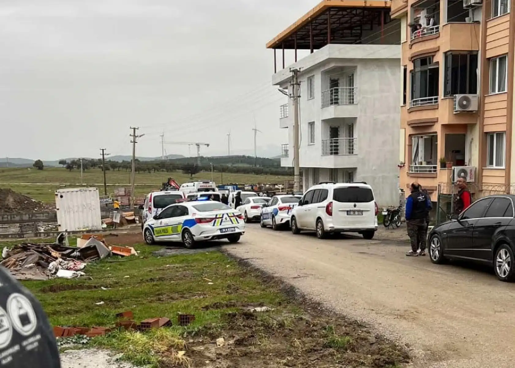 İnşaat şantiyesinde acı son: İşçi hayatını kaybetti