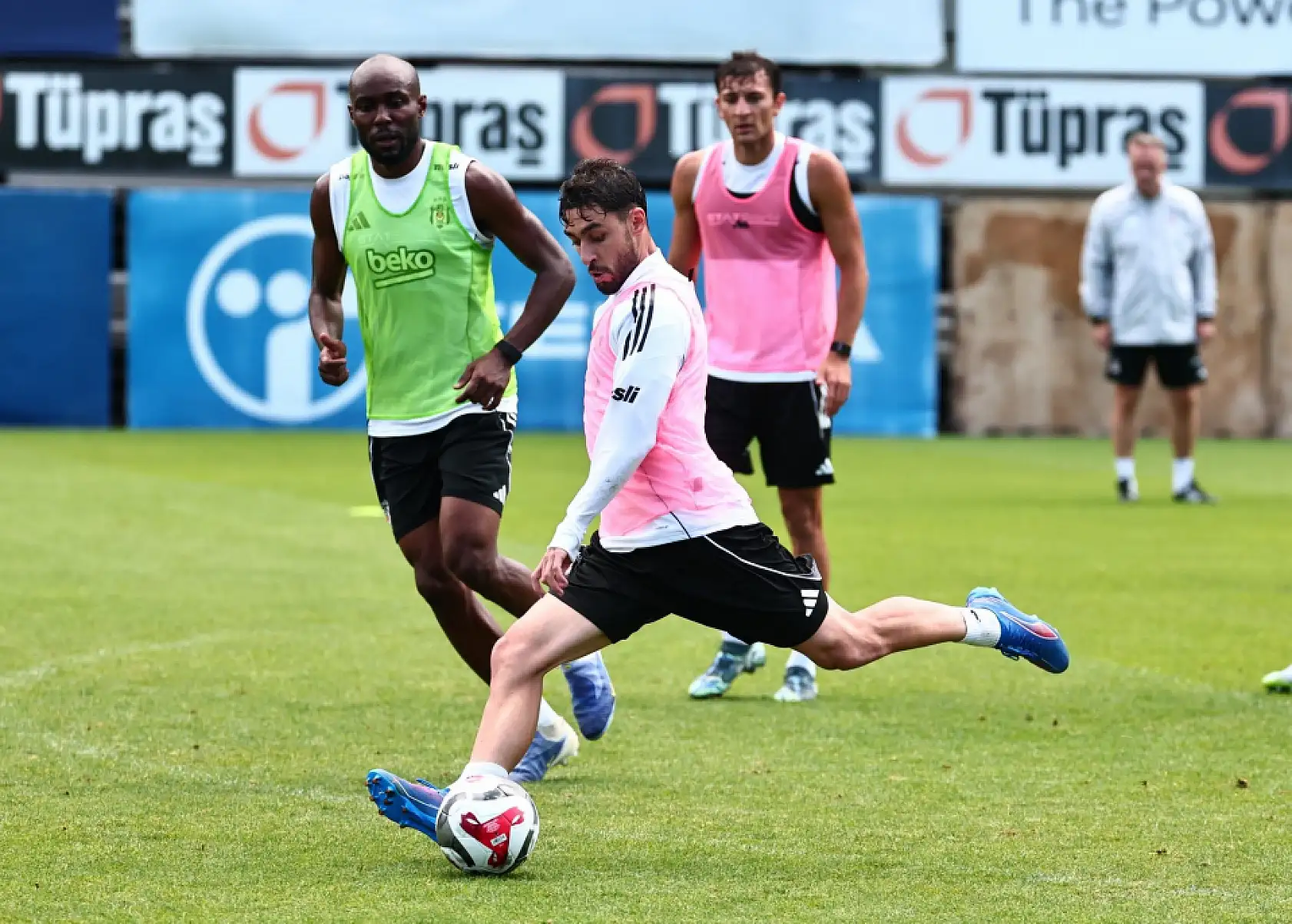 Beşiktaş, Lausanne maçı hazırlıklarına başladı