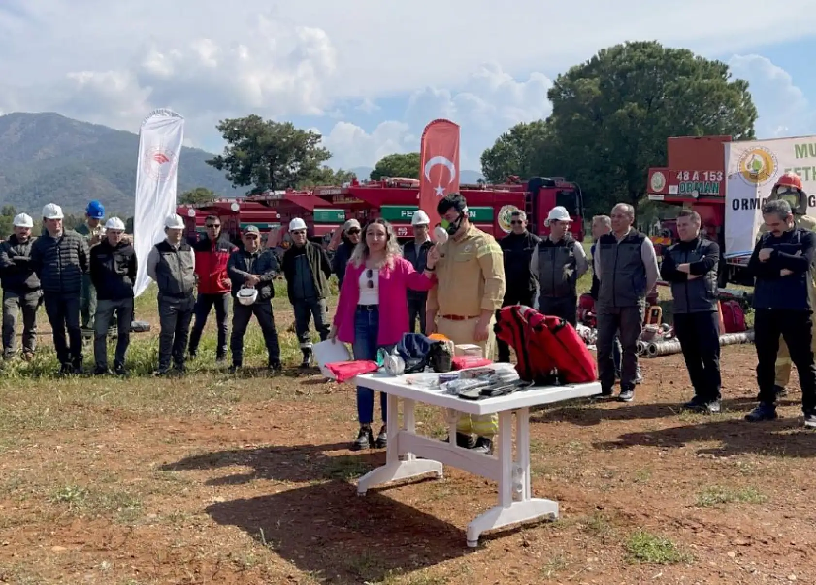 Fethiye'de yangın ekiplerinin iş başı eğitimleri yapıldı