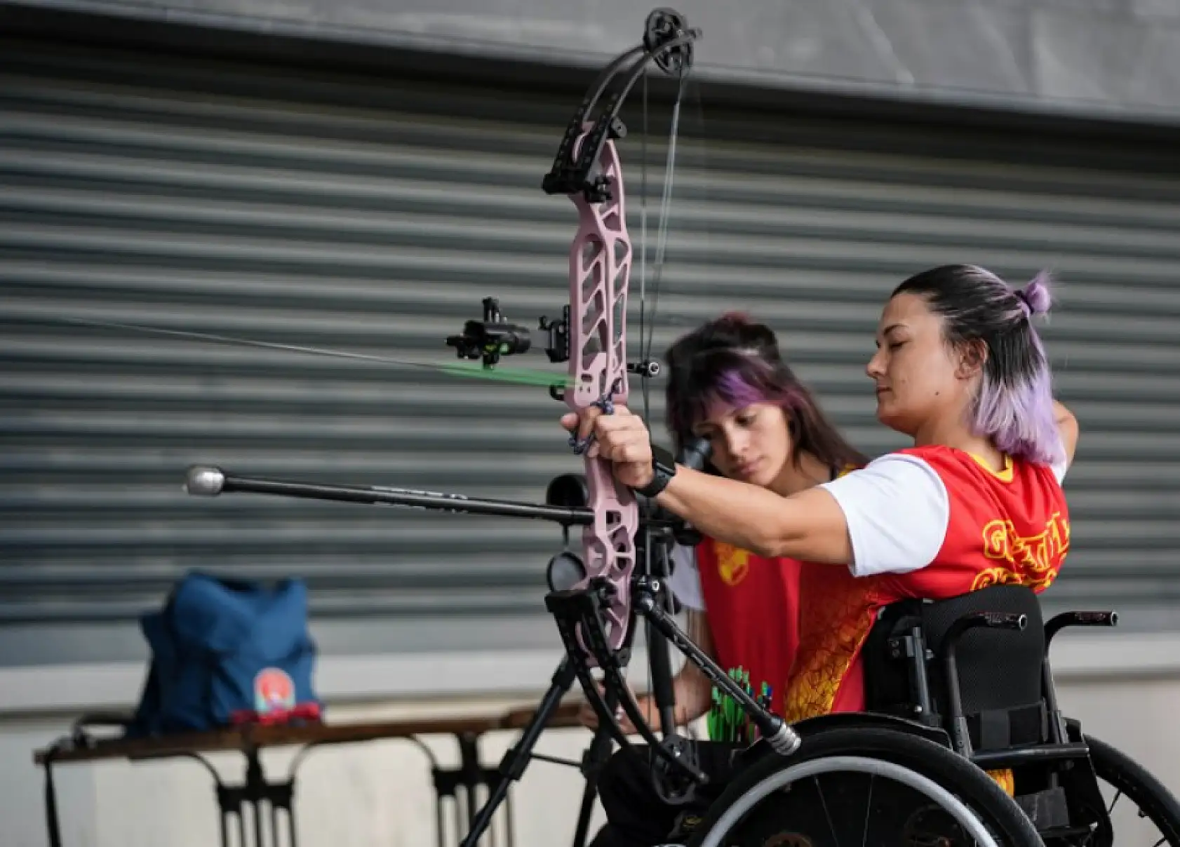 Paralimpik sporcu Büşra Ün, tenisin ardından başladığı okçulukta Türkiye şampiyonluğuna ulaştı