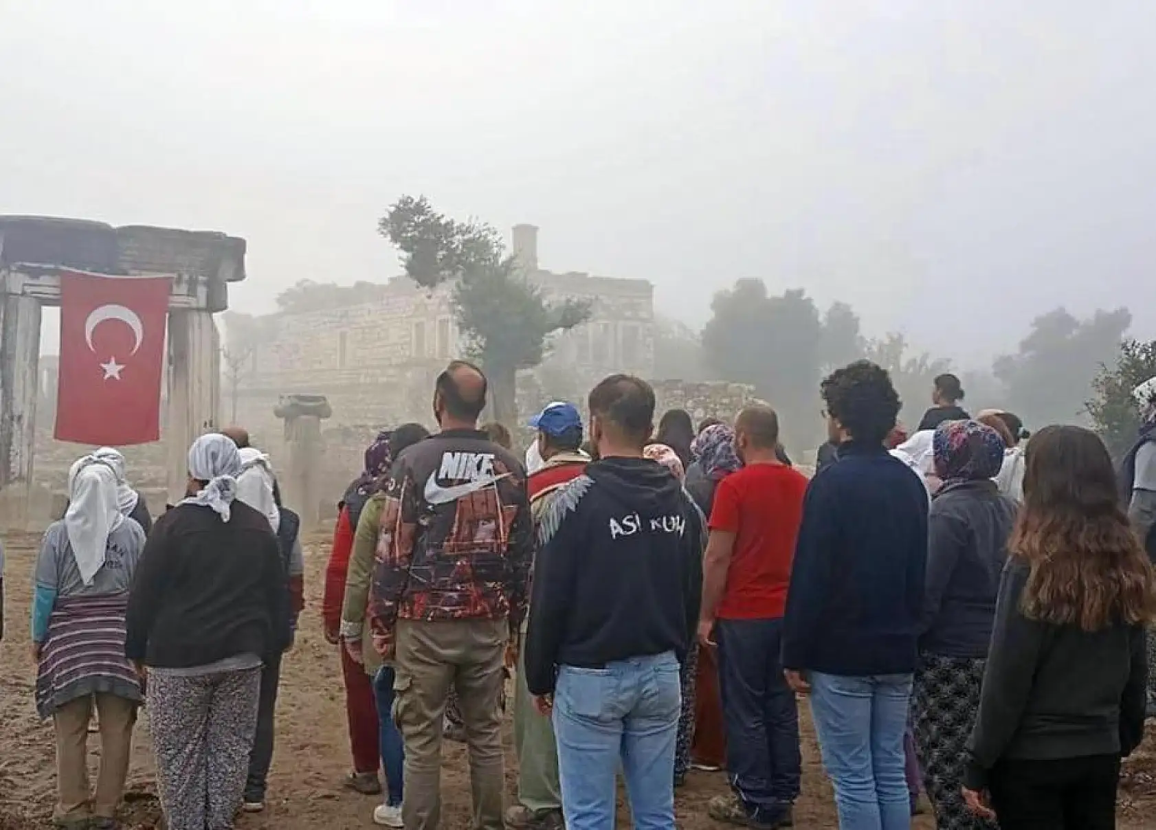 Antik kentte 10 Kasım Töreni