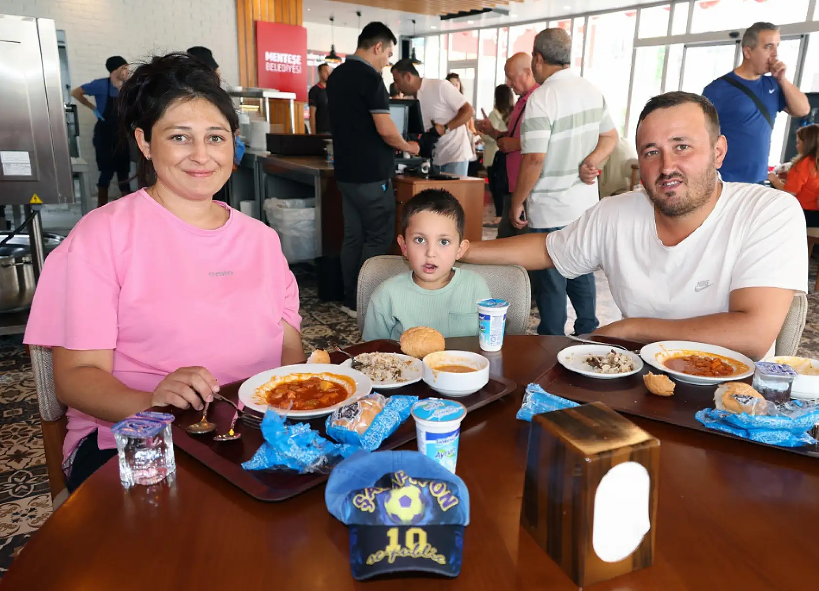 Menteşe Belediyesi Kent Lokantası vatandaşlardan büyük ilgi görüyor