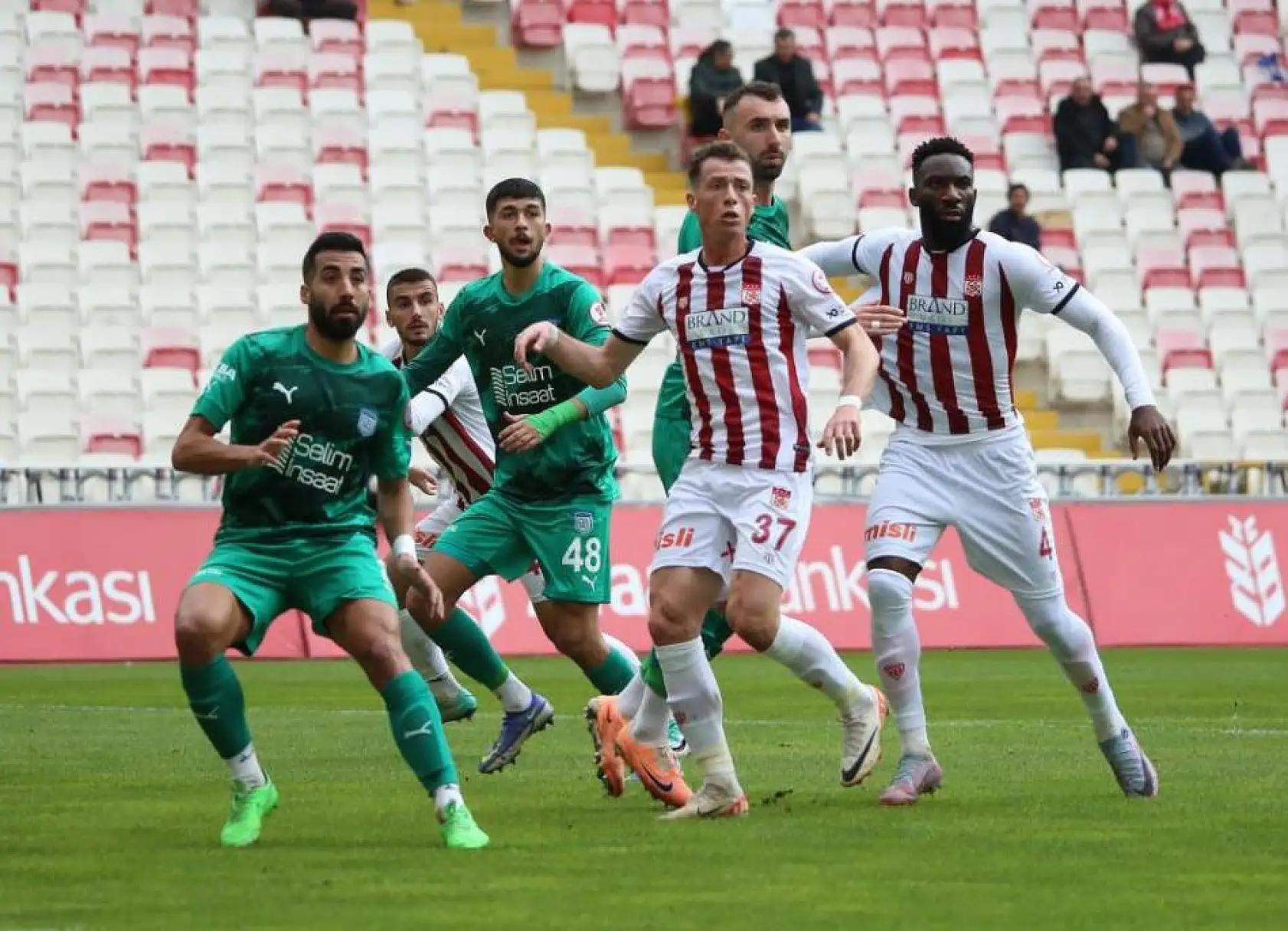 Fethiyespor'da Arnavutköy Parolası: 3 Puan