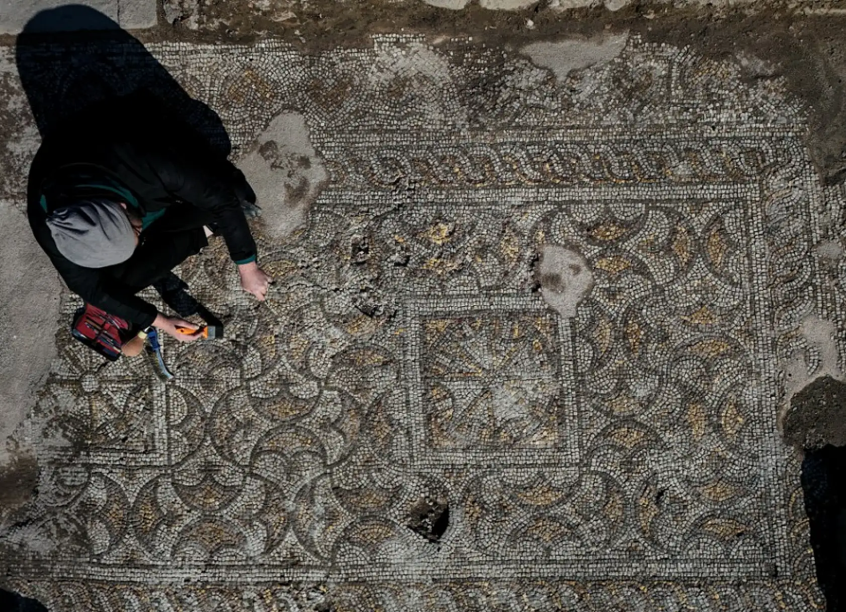 Pergamon'da 'Mozaikli Ev' gün yüzüne çıkarılıyor