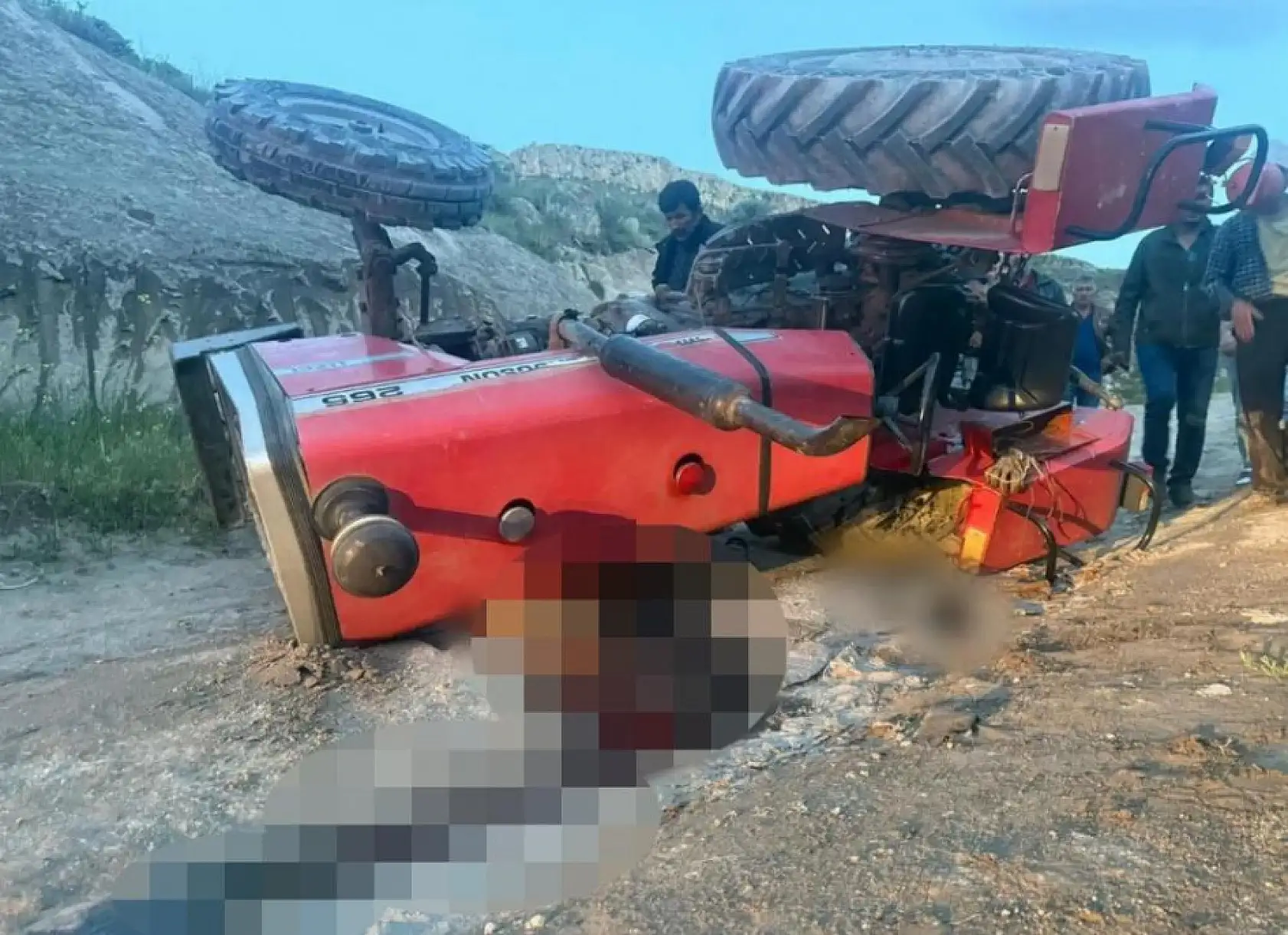 Feci traktör kazası: 18 yaşındaki genç hayatını kaybetti