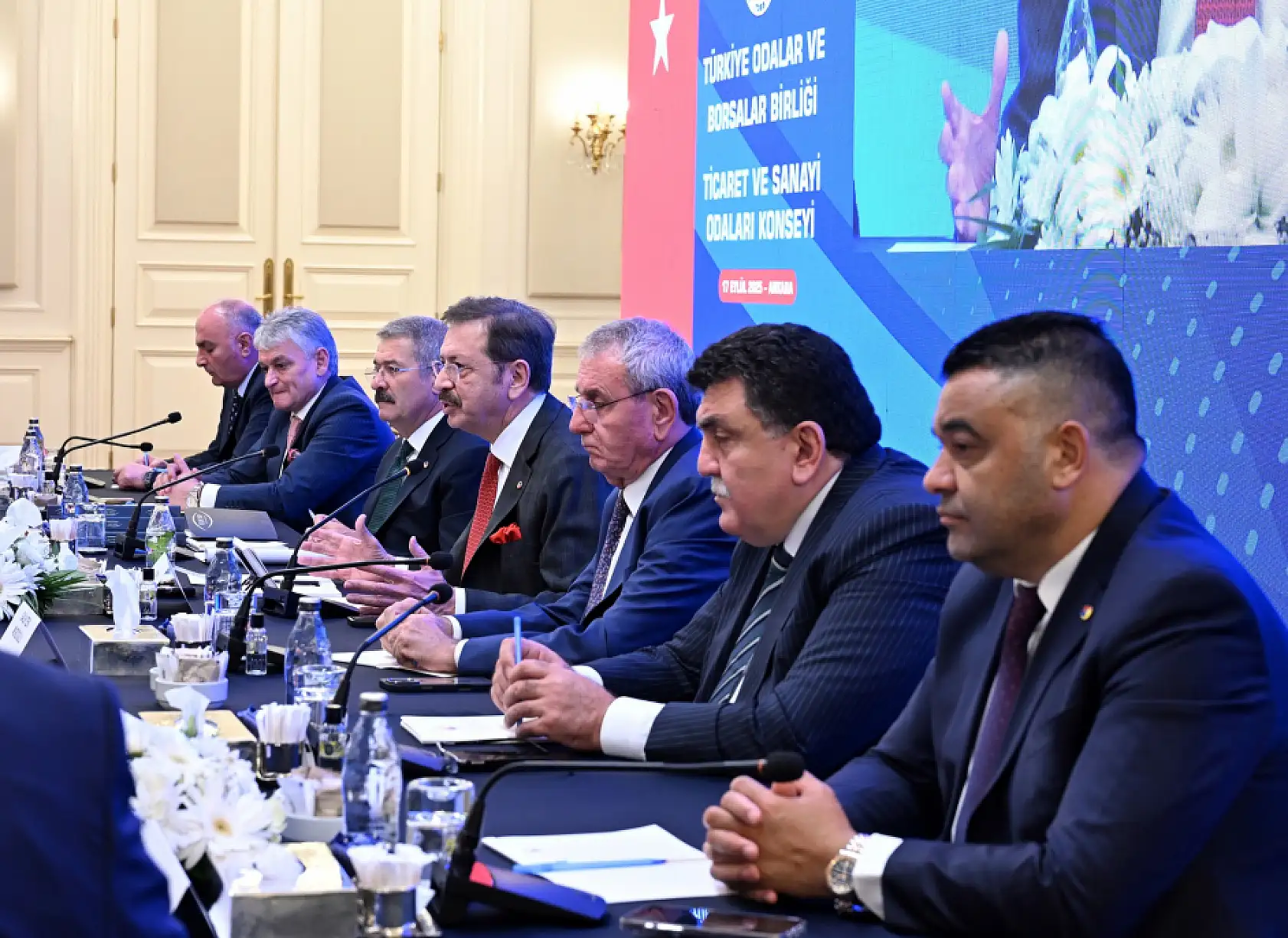 Başkan Çıralı, TOBB Ticaret ve Sanayi Odaları Konseyi toplantısında sorunları dile getirdi