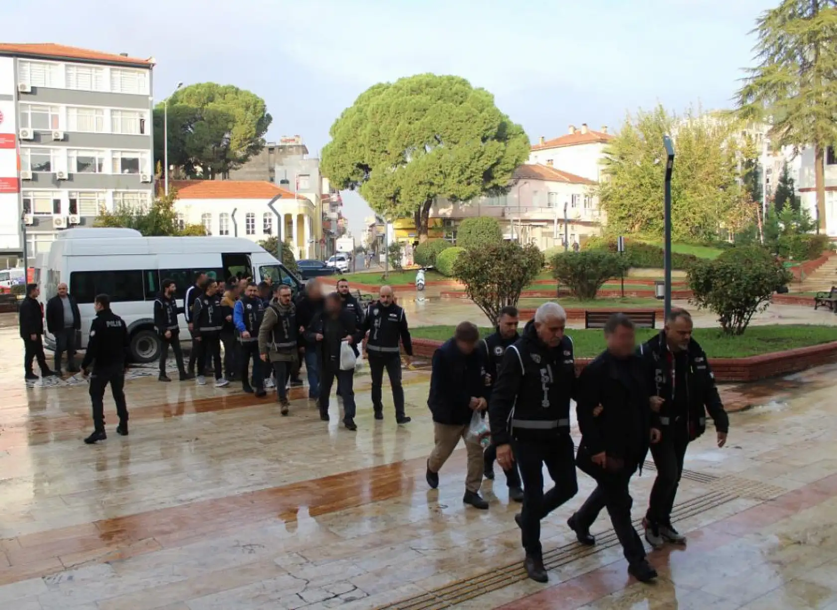 SGK, 800 Sahte Emekliliği İptal Etti: Geri Ödeme Süreci Başladı