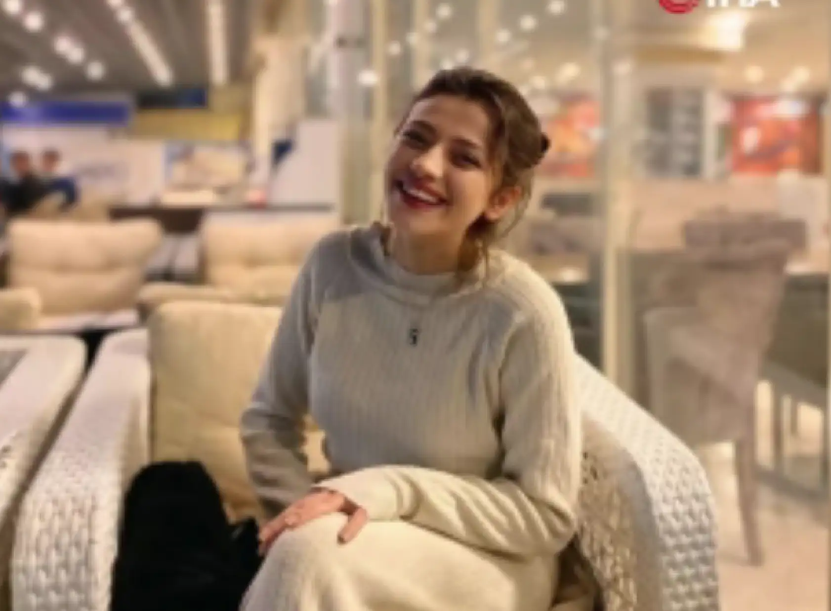 Yolun karşısına geçerken otomobilin çarptığı genç sağlık teknisyeni hayatını kaybetti