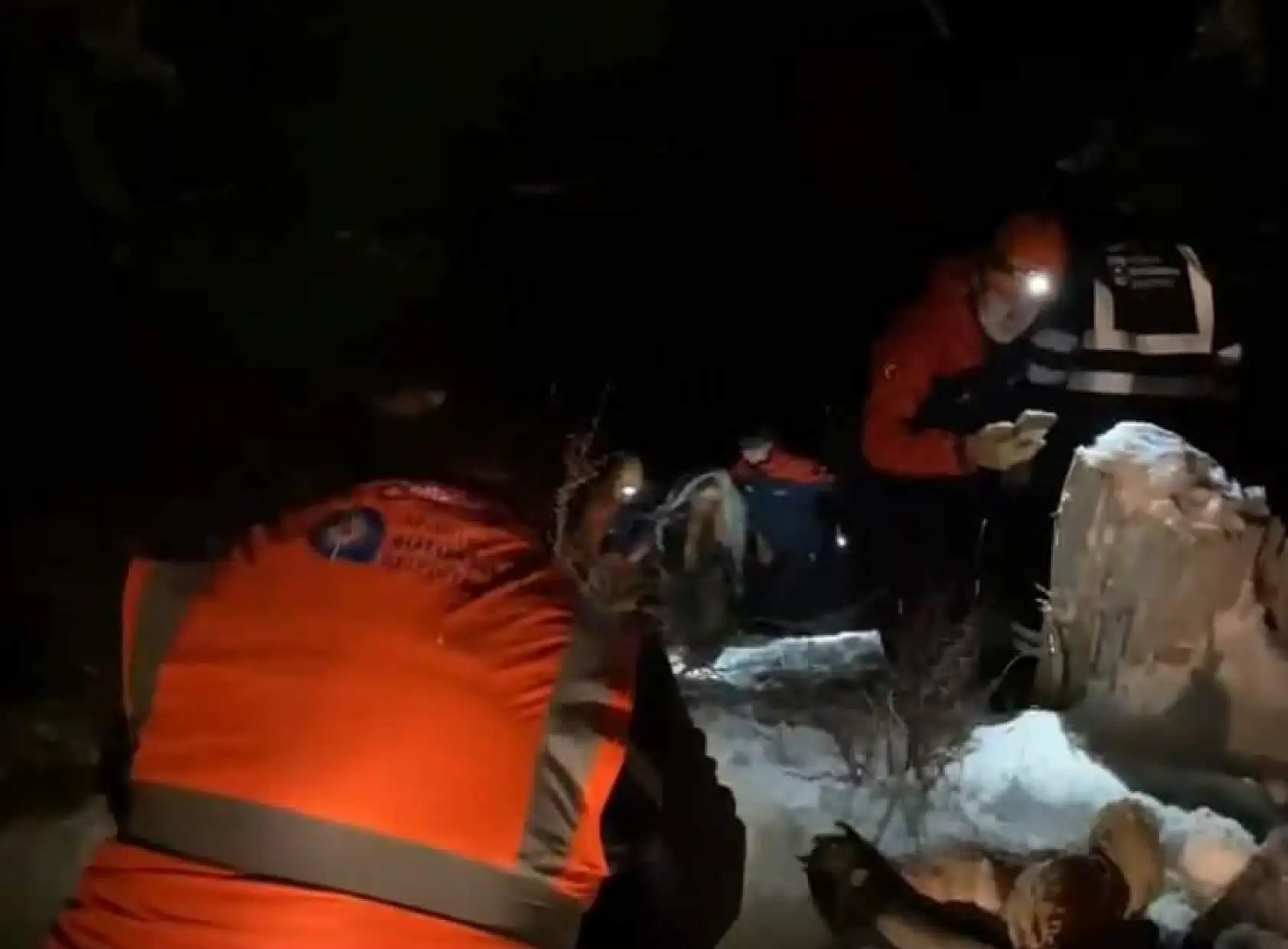 Yaşlı çiftin imdadına AFAD ekipleri yetişti