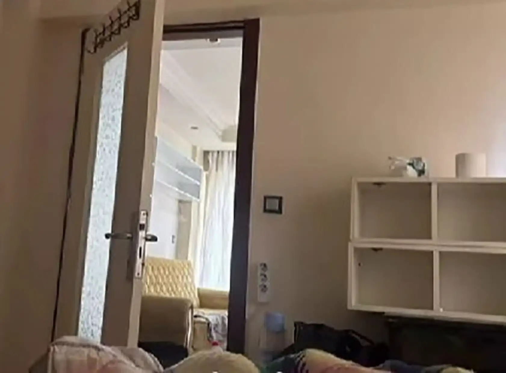 Apartta gizli kamera skandalı: Ev sahibi tutuklandı