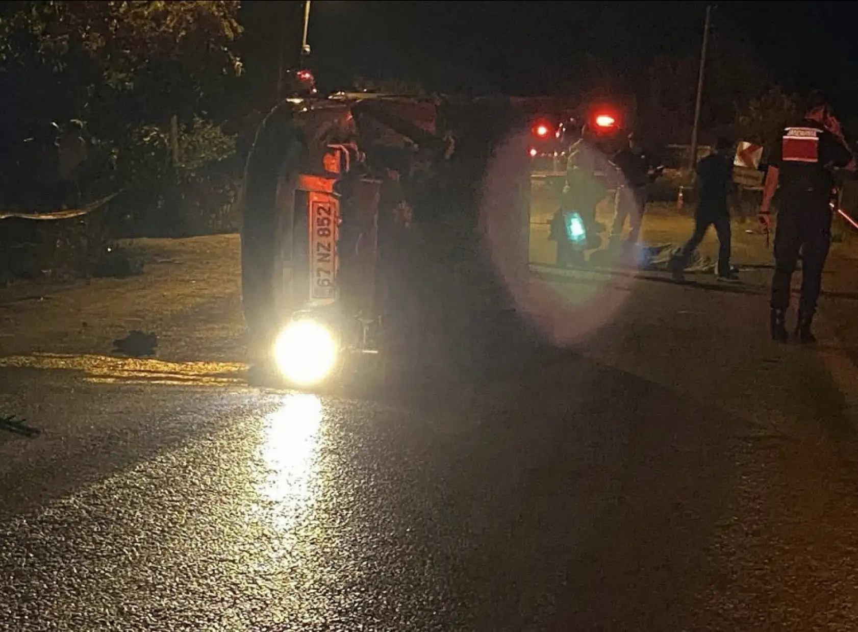 Trafik kazası: 1 ölü, 3 yaralı