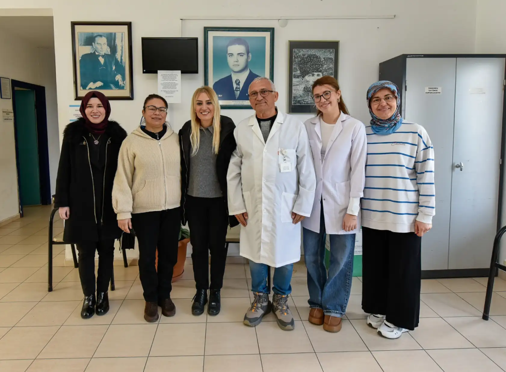 Bodrum'da sağlık hizmetlerine yakın takip: İstasyonlar incelendi, yeni ambulanslar teslim edildi