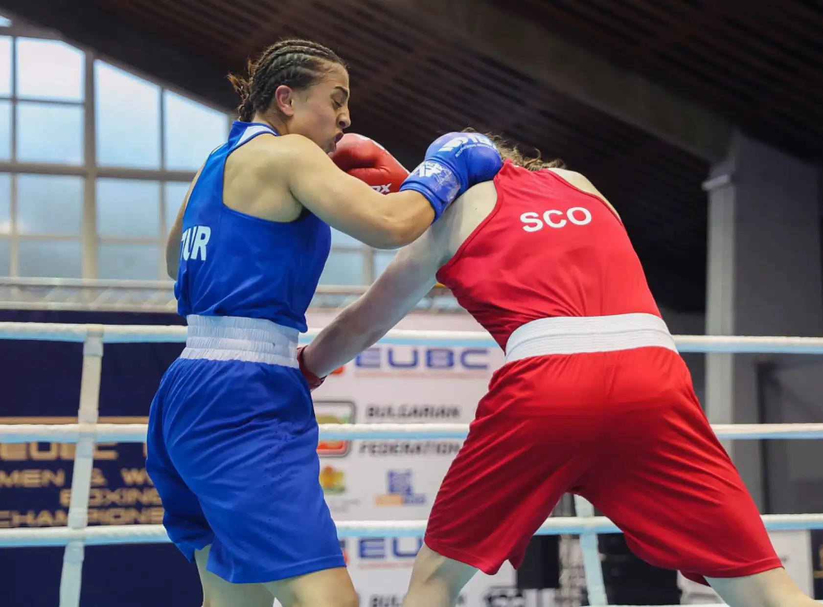 Muğlalı boksör kızlardan Avrupa'da büyük başarı