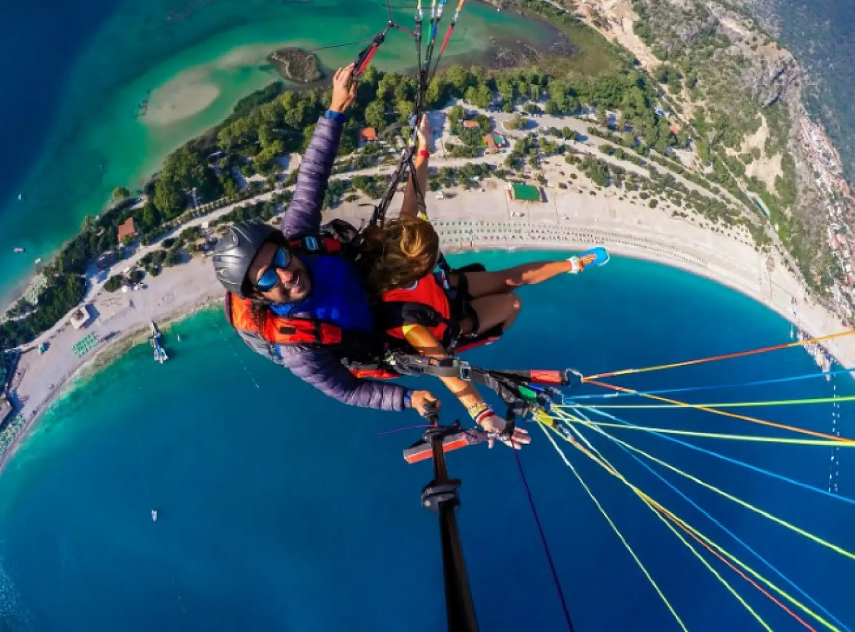 Fethiye'de Yamaç Paraşütü Deneyimi: Gökyüzünde Özgürlük Hissi