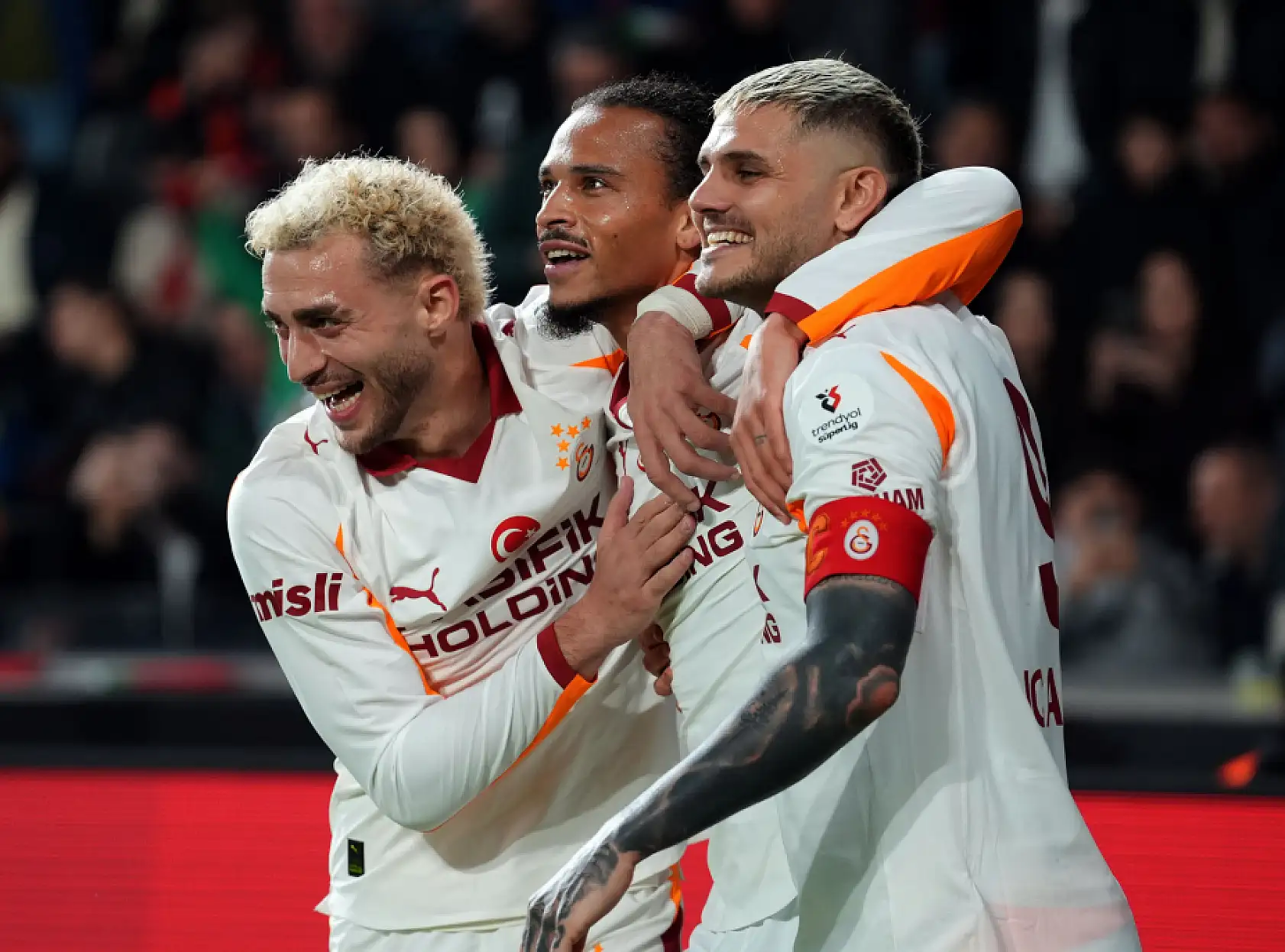 Trendyol Süper Lig: RAMS Başakşehir: 1 - Galatasaray: 2