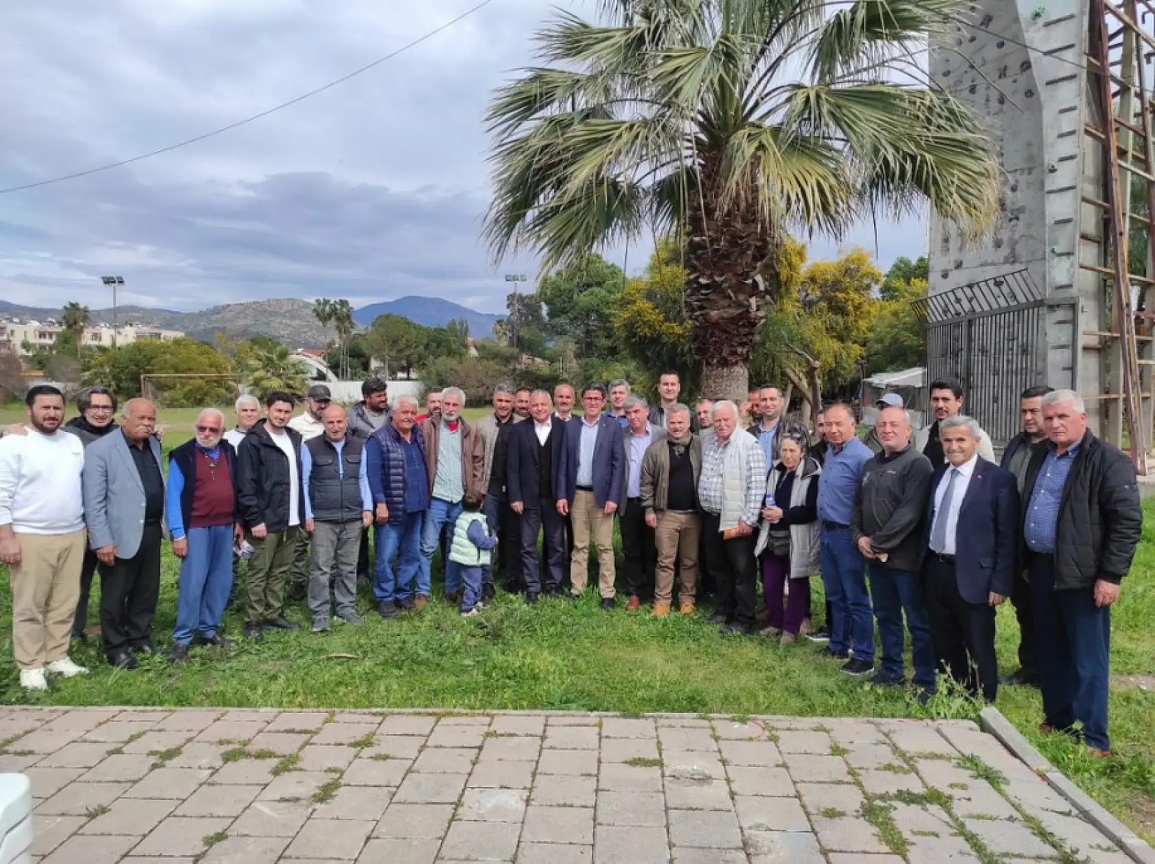 Kökten, 'STK'lar İle Omuz Omuza Çalışacağız'