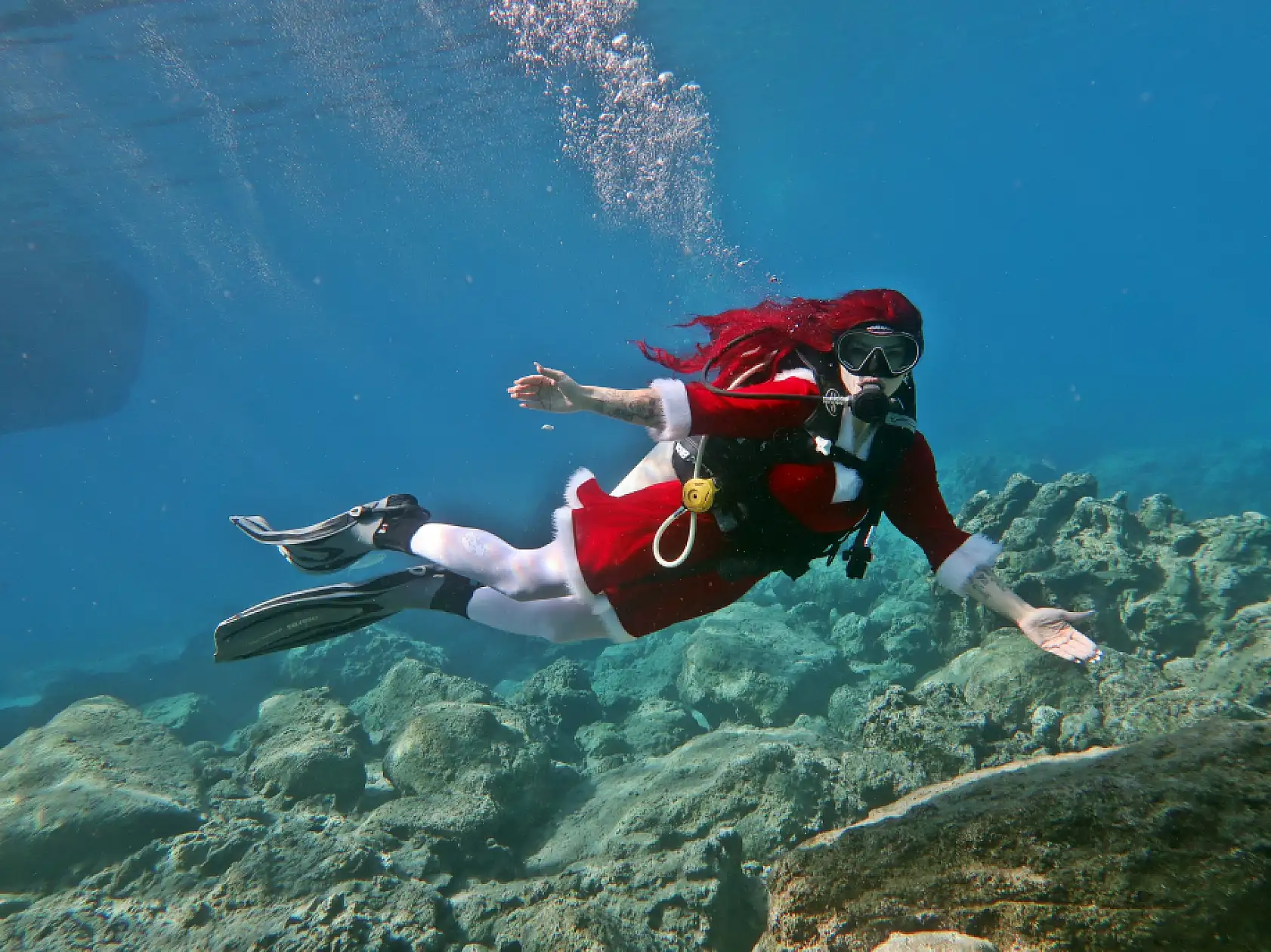 Fethiye'de Slovenyalı dalgıç deniz altında Noel'i kutladı