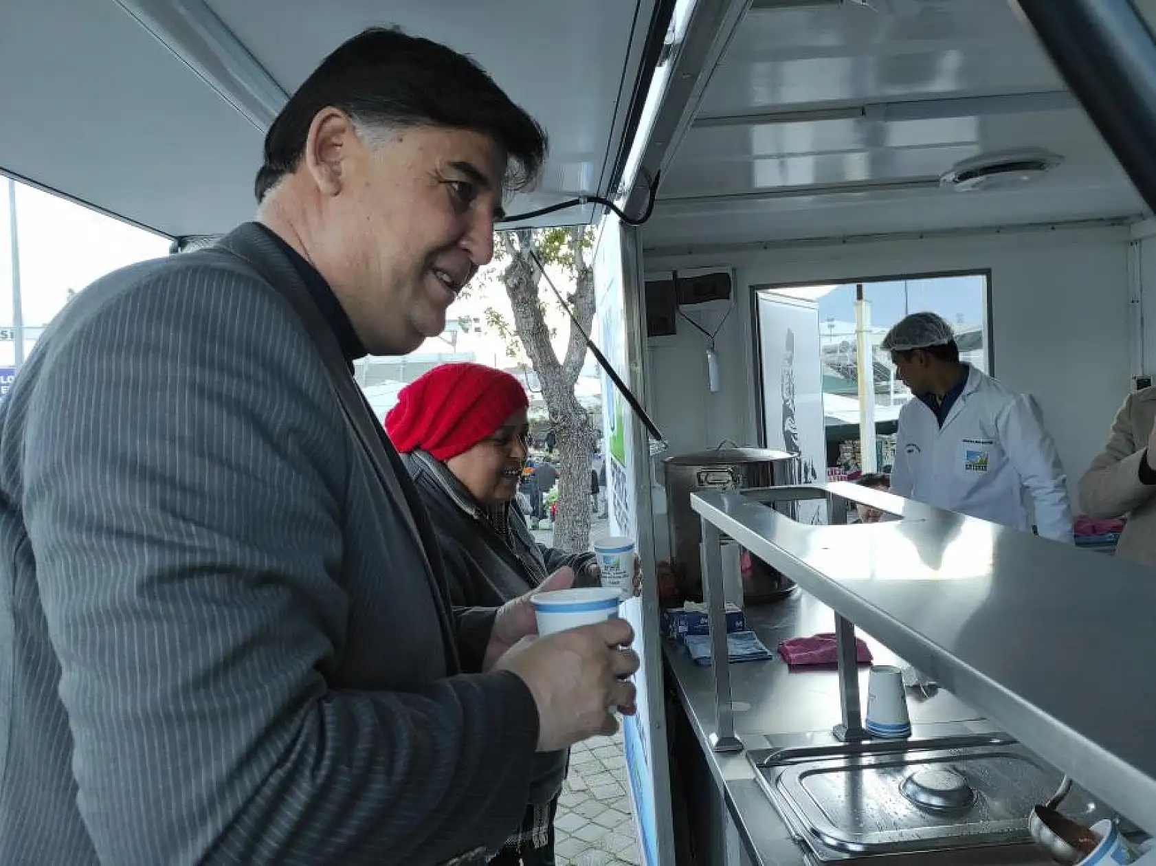 Başkan Karaca, 'İnsanlara Yardımcı Olmak İstiyoruz'