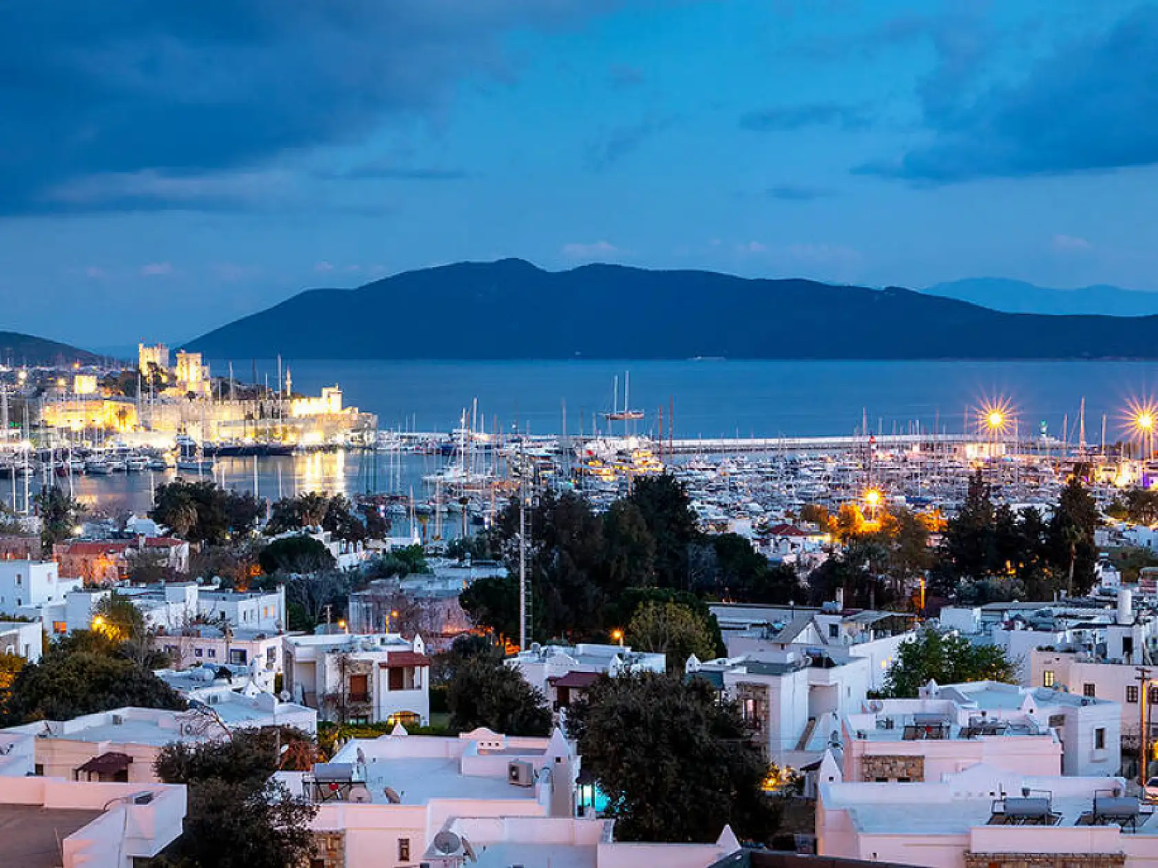 Akdeniz Bölgesi'nde Unutulmaz Bir Tatil İçin Harika Yerler