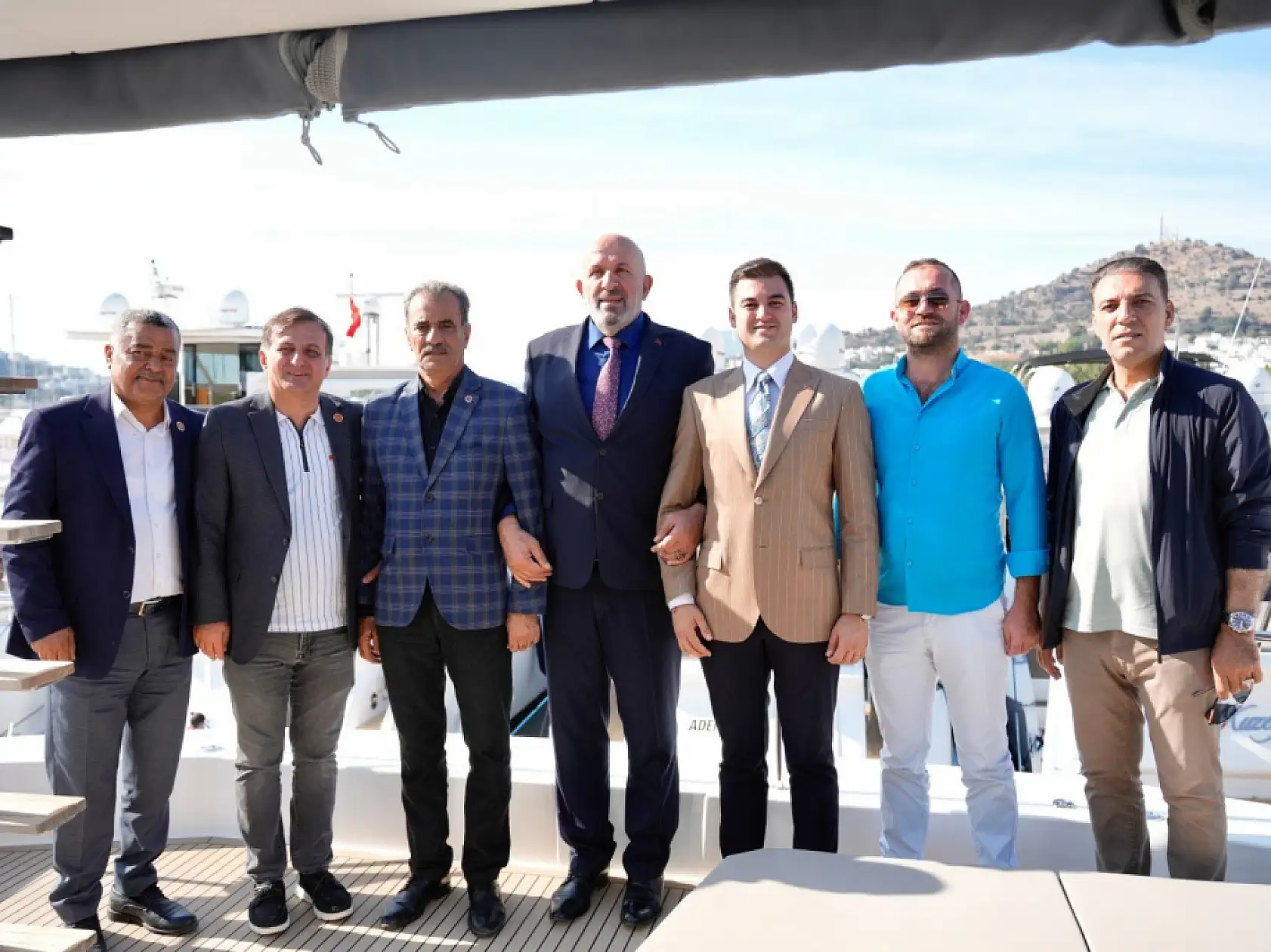 Başkan Mandalinci, Türkiye Muhtarlar Konfederasyonu Genel Başkanı Delibalta'yı ağırladı