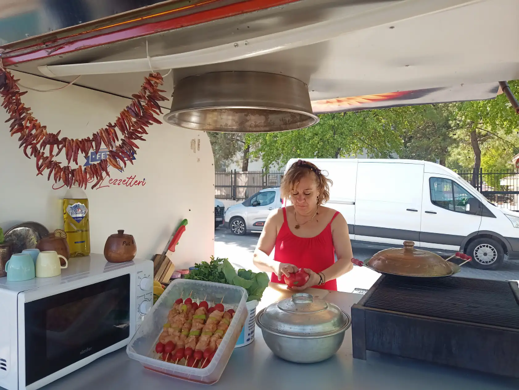 Fethiye Belediyesi'nin Sokak Lezzetleri projesi ilgi görüyor