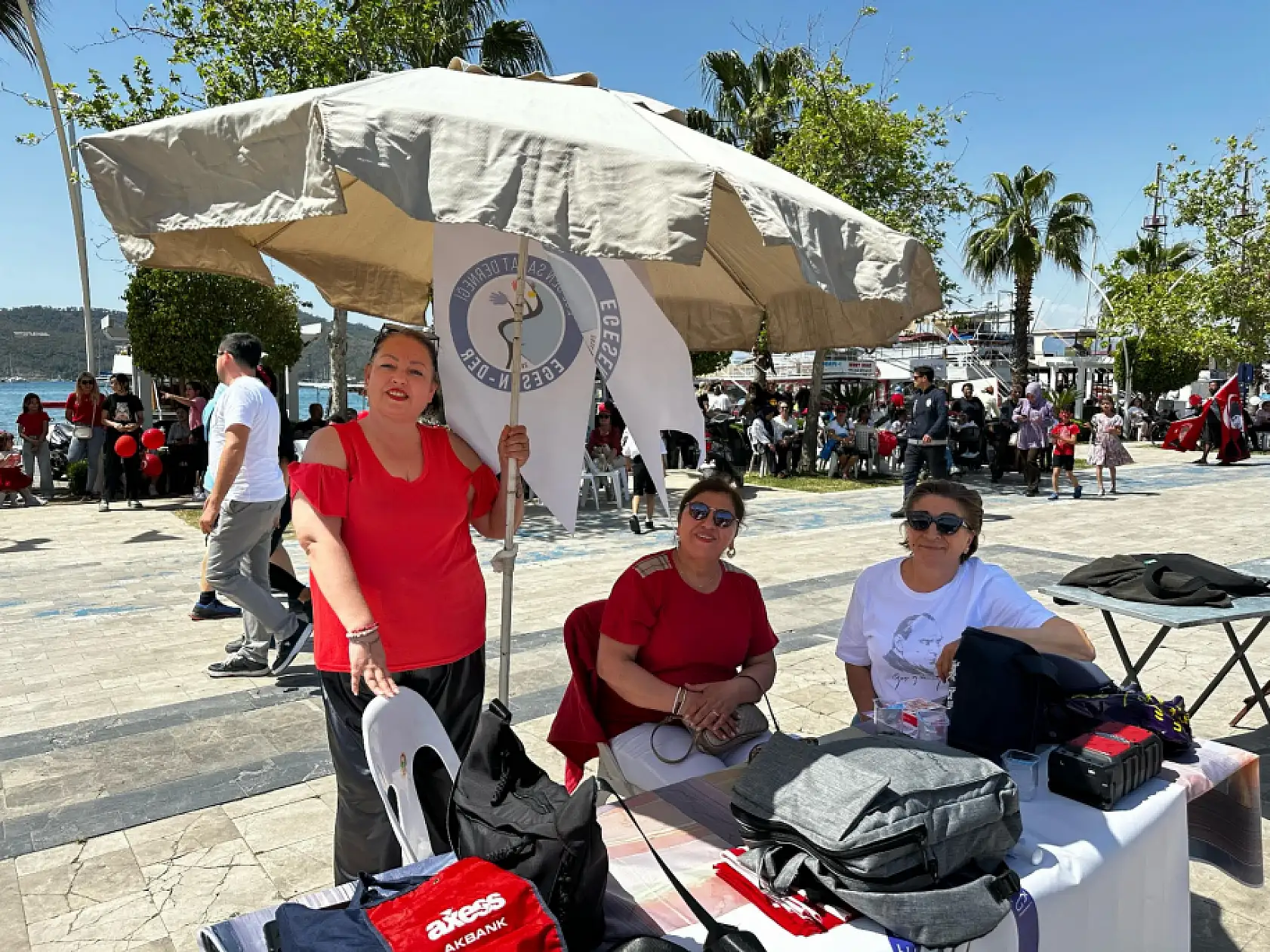 EGE SEN Sanat Derneği, Fethiye Beşkaza Meydanı'ndaki Festivalde Yerini Aldı