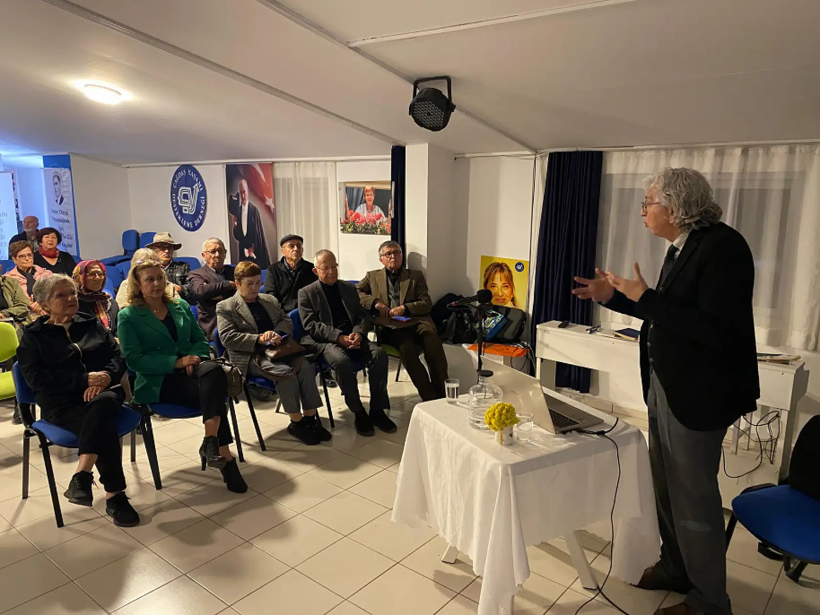 Fethiye'de köy enstitüleri ve sağlık ilişkisi semineri