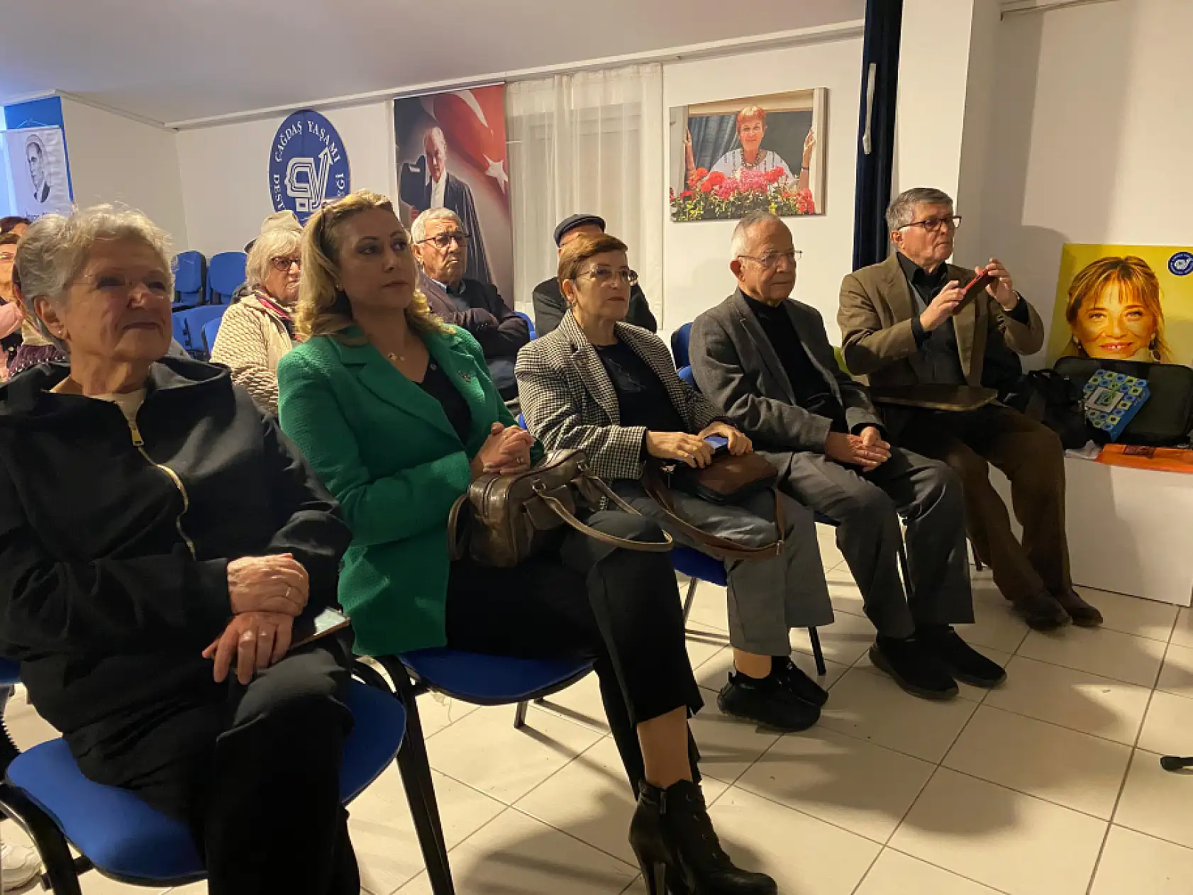 Fethiye'de köy enstitüleri ve sağlık ilişkisi semineri