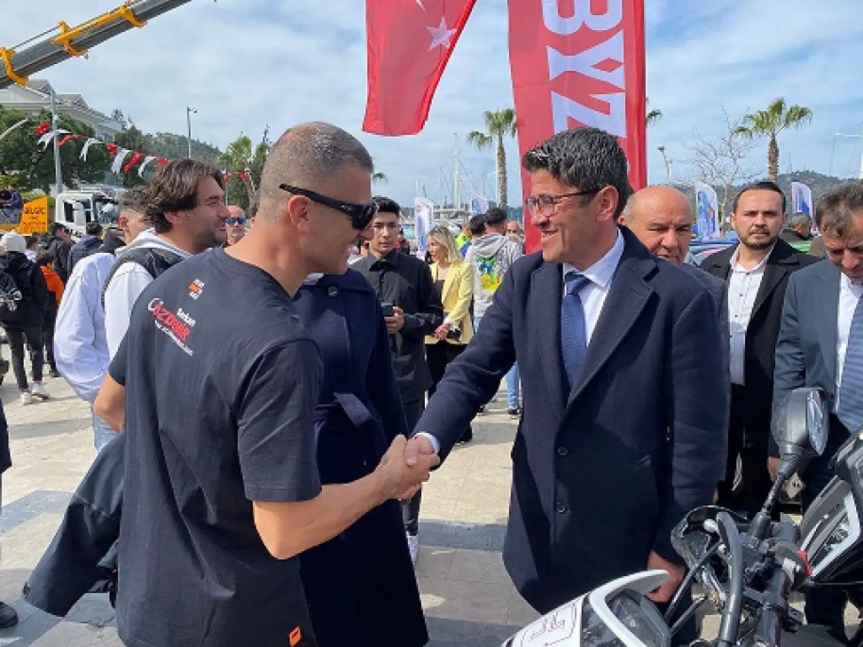 Kökten, Otomobil Tutkunları İle Buluştu