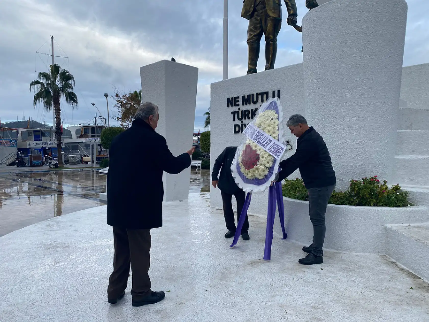 Fethiye'de Dünya Engelliler Günü: Çelenk Sunma Töreni Düzenlendi