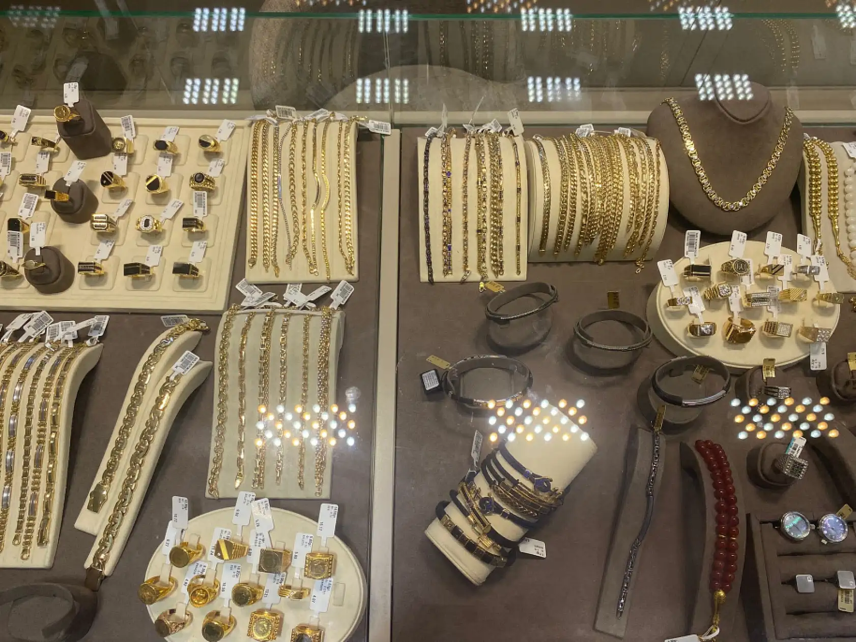 Fethiye'de altın fiyatlarında düşüş 'Satıştan çok alış var'