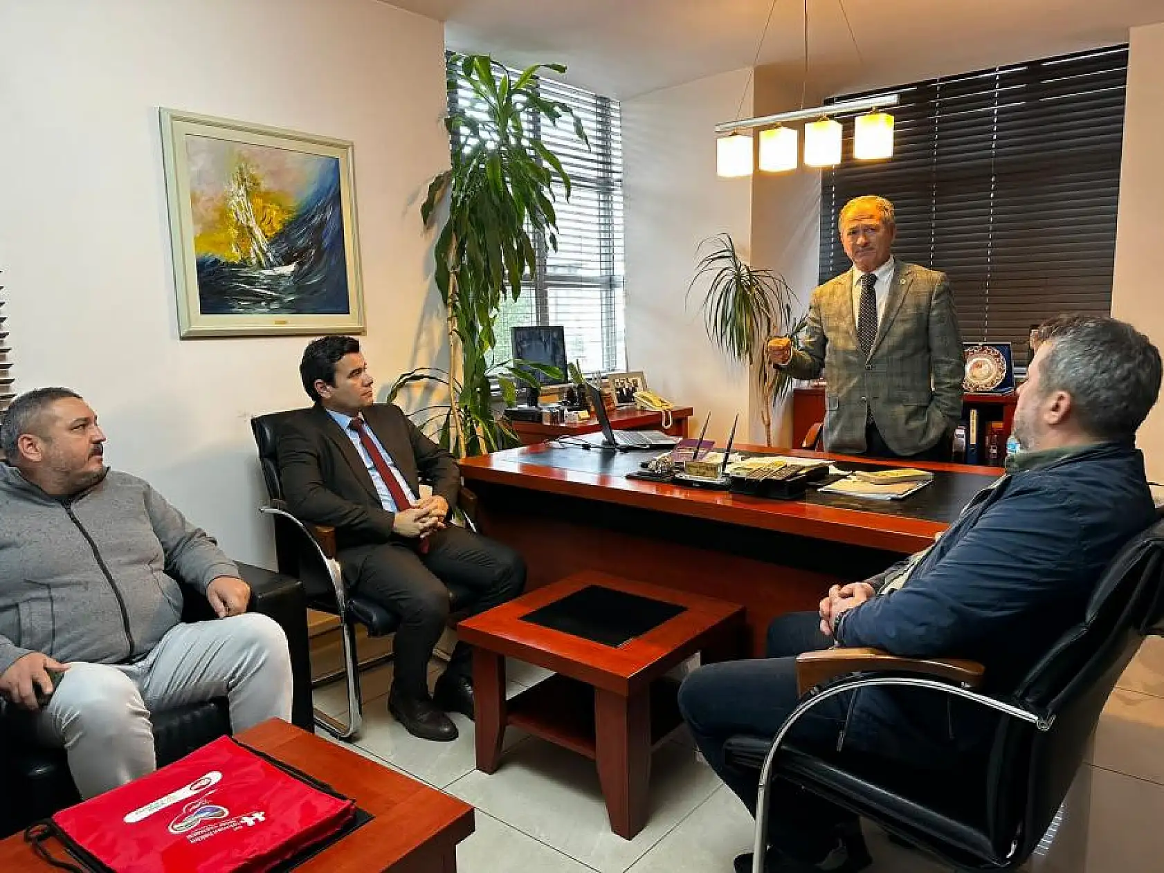 Aday Adayı Yiğit'ten STK Ziyaretleri