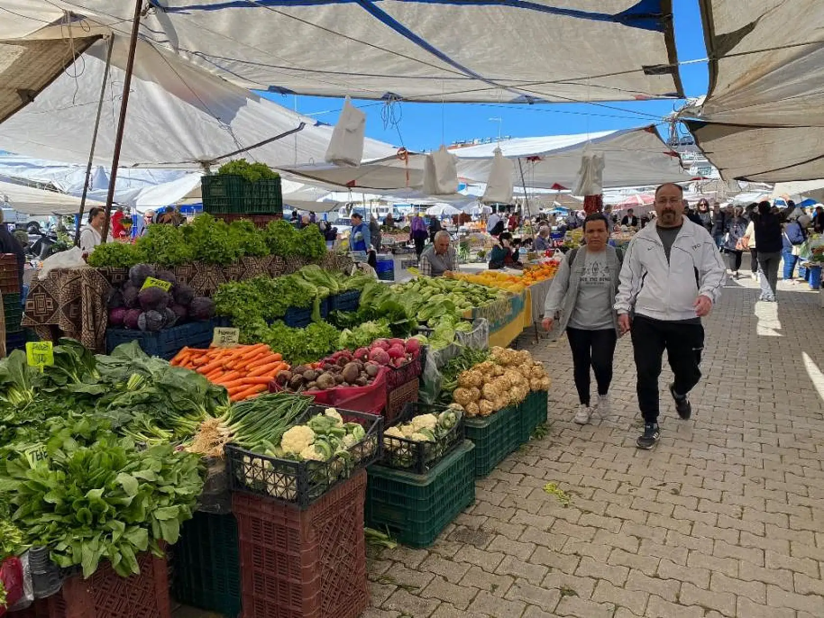 Fethiye'de pazarcılar isyanda! Cuma pazarı güncel fiyatlar!
