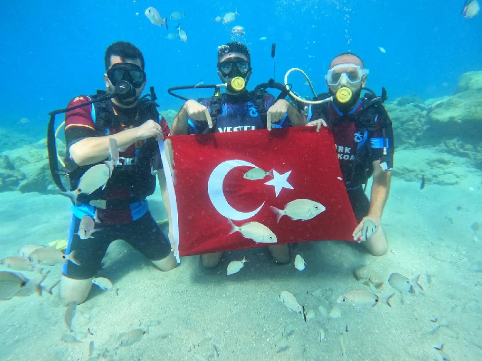 Fethiye'de Dalış Eğitmeni Çelen: 'Deneme Dalışı Yapmak İçin Yüzme Bilmeye Gerek Yok'