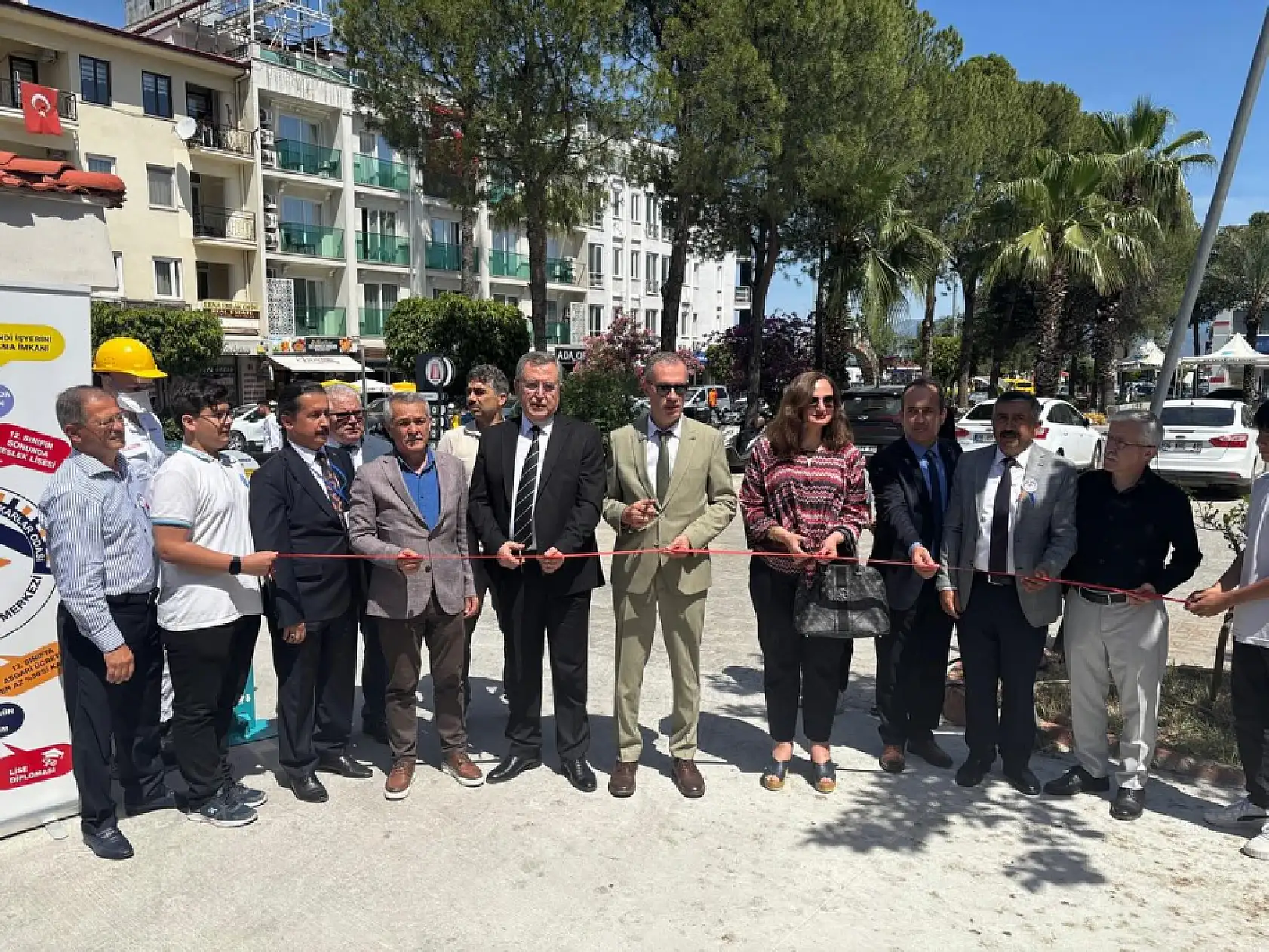 Fethiye Şehit Yüzbaşı Özgür Özekin MTAL'de Eğitim Fuarı Düzenlendi