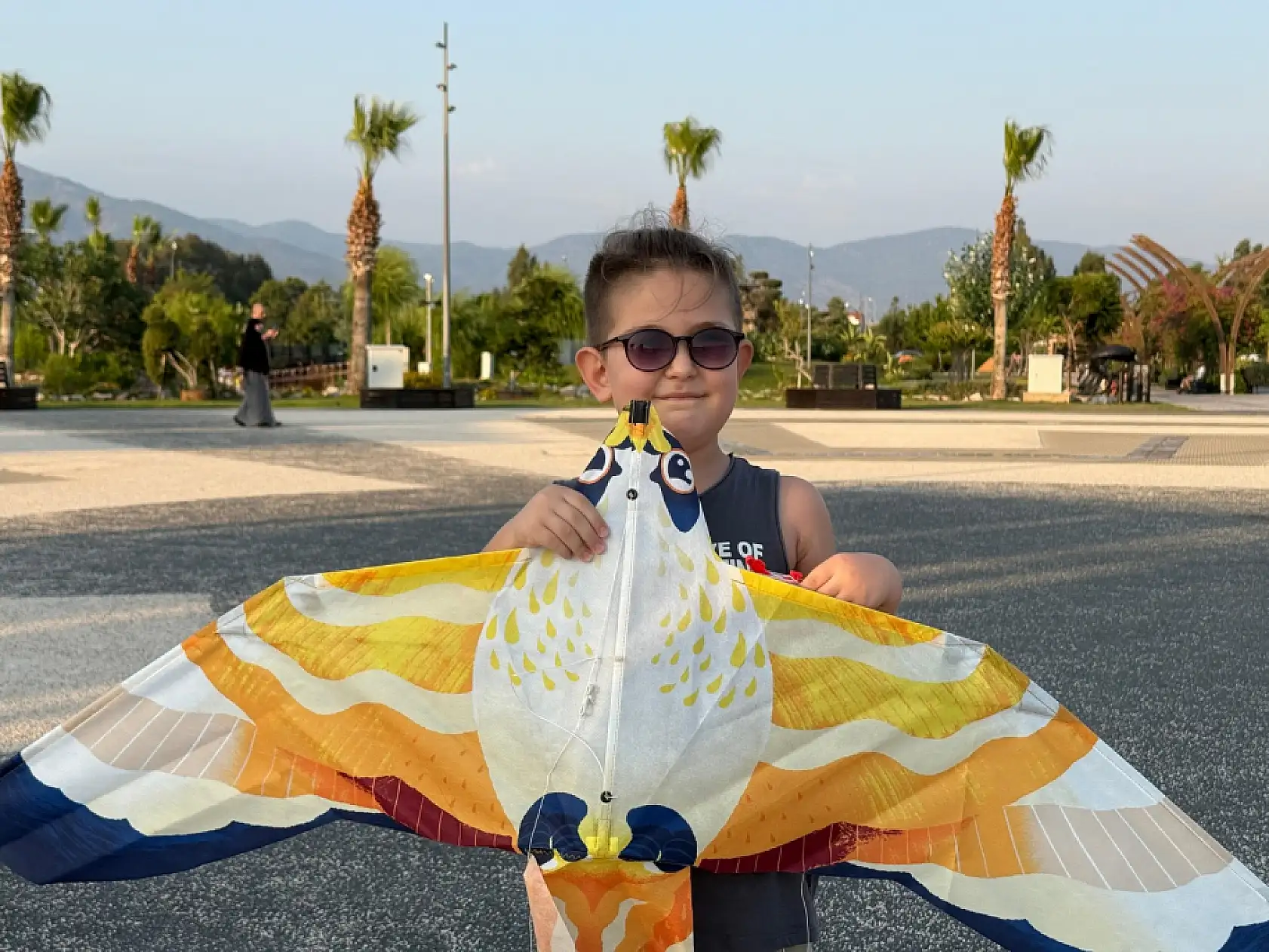 Fethiye'de Çevre Haftası Kapsamında Uçurtma Şenliği Düzenlendi