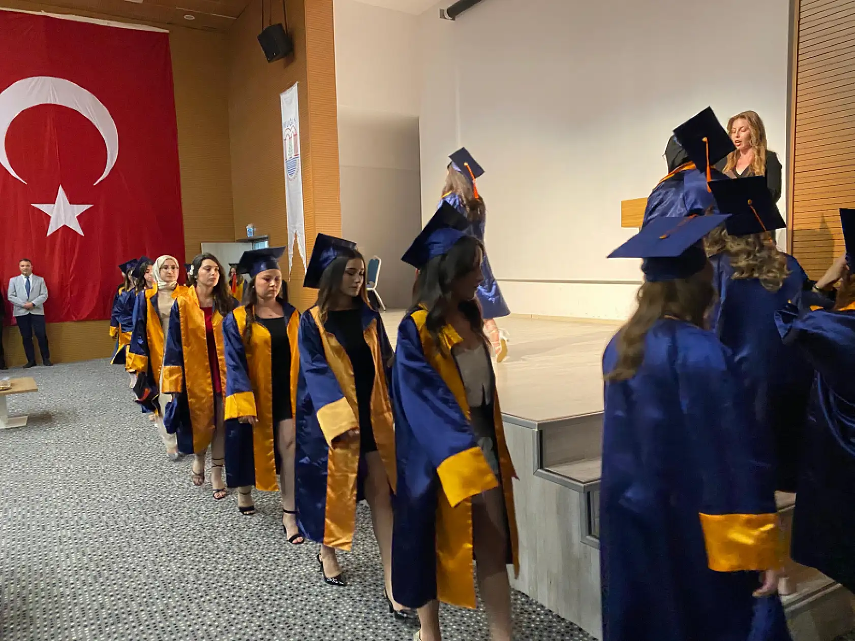 Fethiye MSKÜ Sağlık MYO'da mezuniyet coşkusu