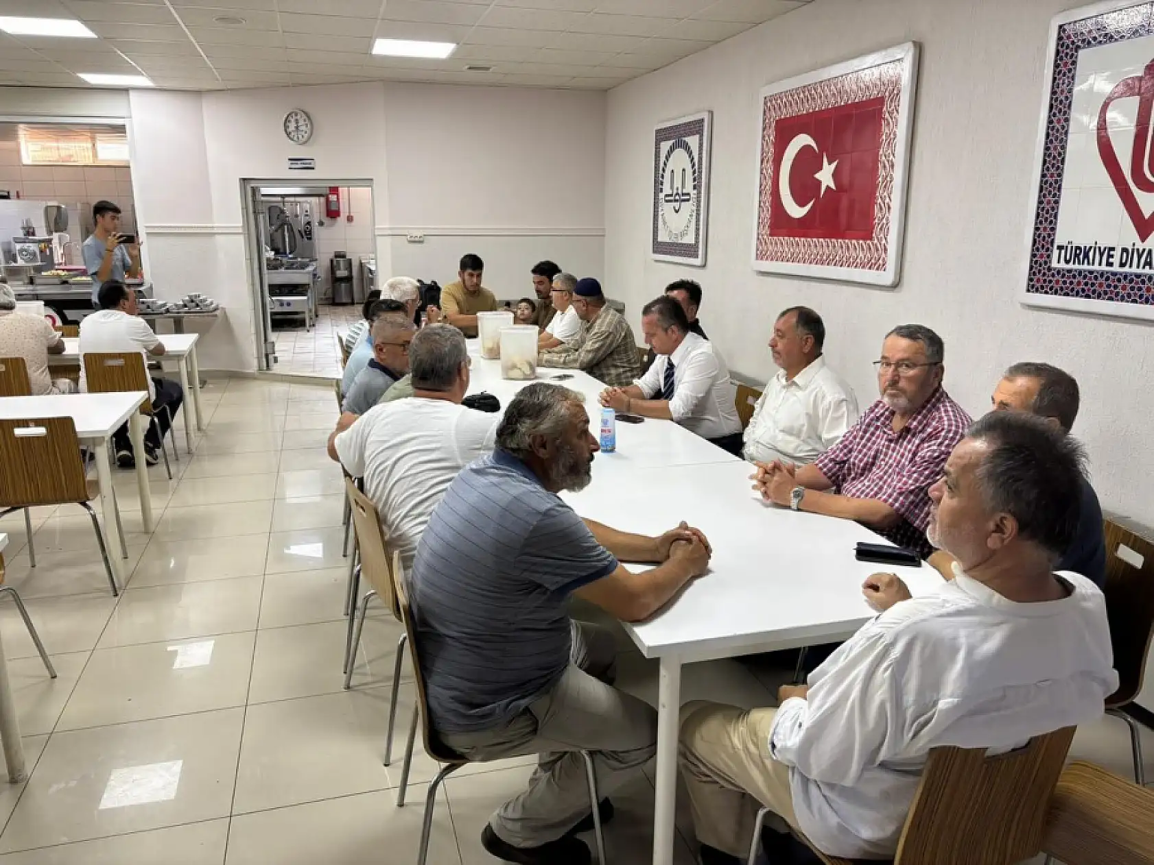 Kaymakam Akkaya Şehit Süleyman Yasir Ağır'ın Mevlidine Katıldı