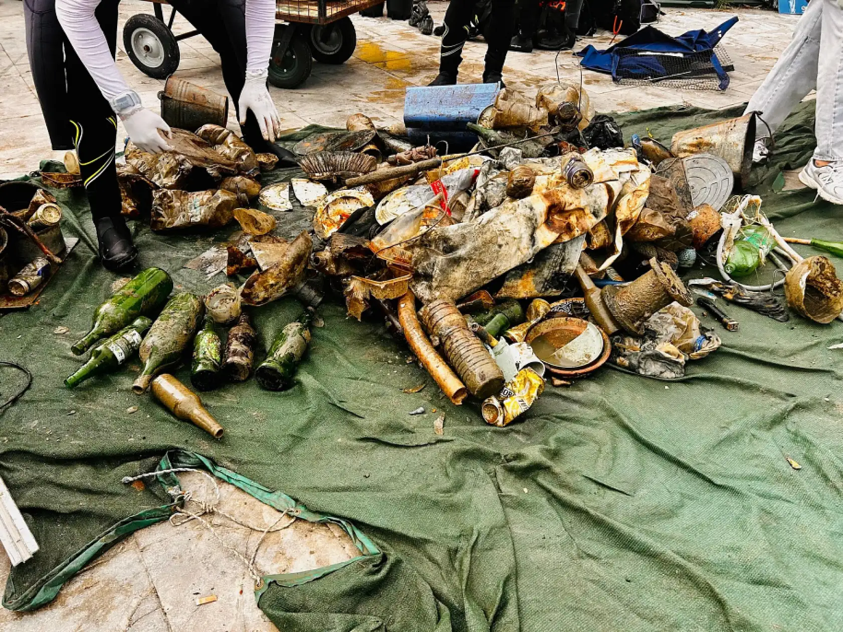 Fethiye'de Göcek Koylarında su altı temizliği yapıldı