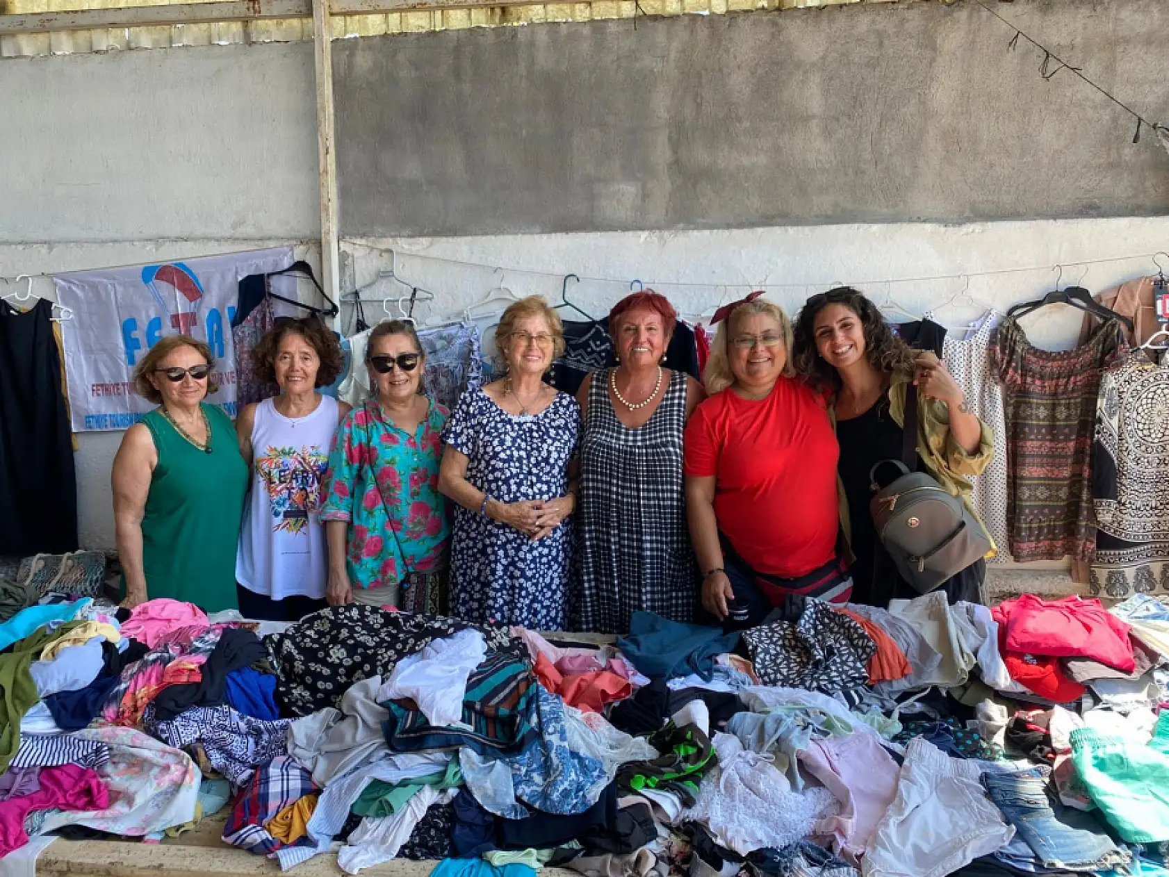 Fethiye'de İkinci El Pazarı İlgi Görüyor