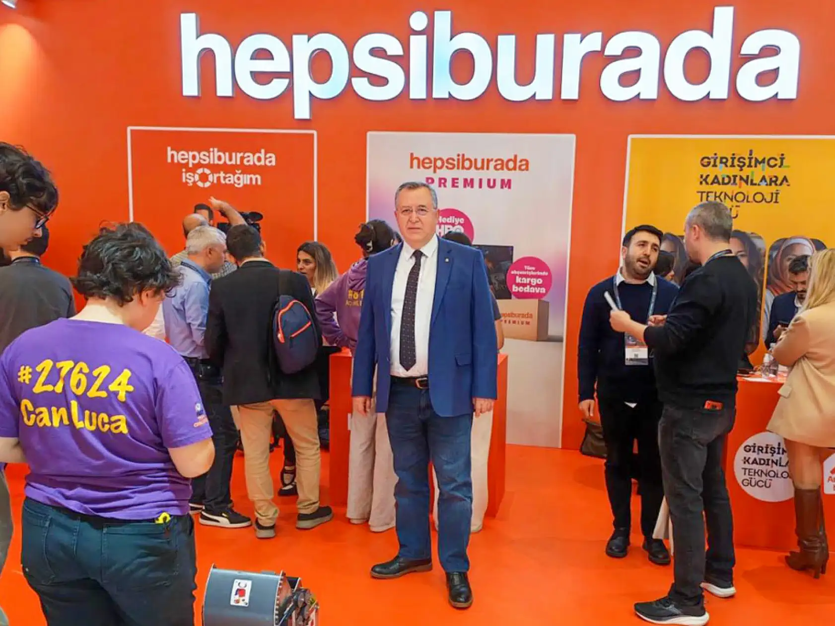 FTSO Yönetimi Türkiye E-Ticaret Haftası'nda sektörle buluştu