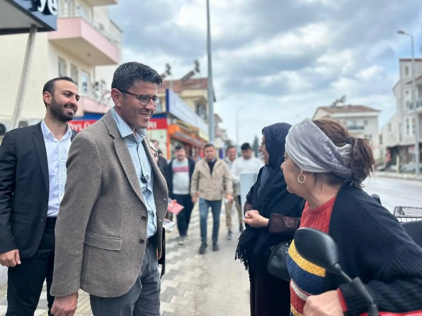 Kökten, 'Sorunları Hep Birlikte Çözeceğiz'