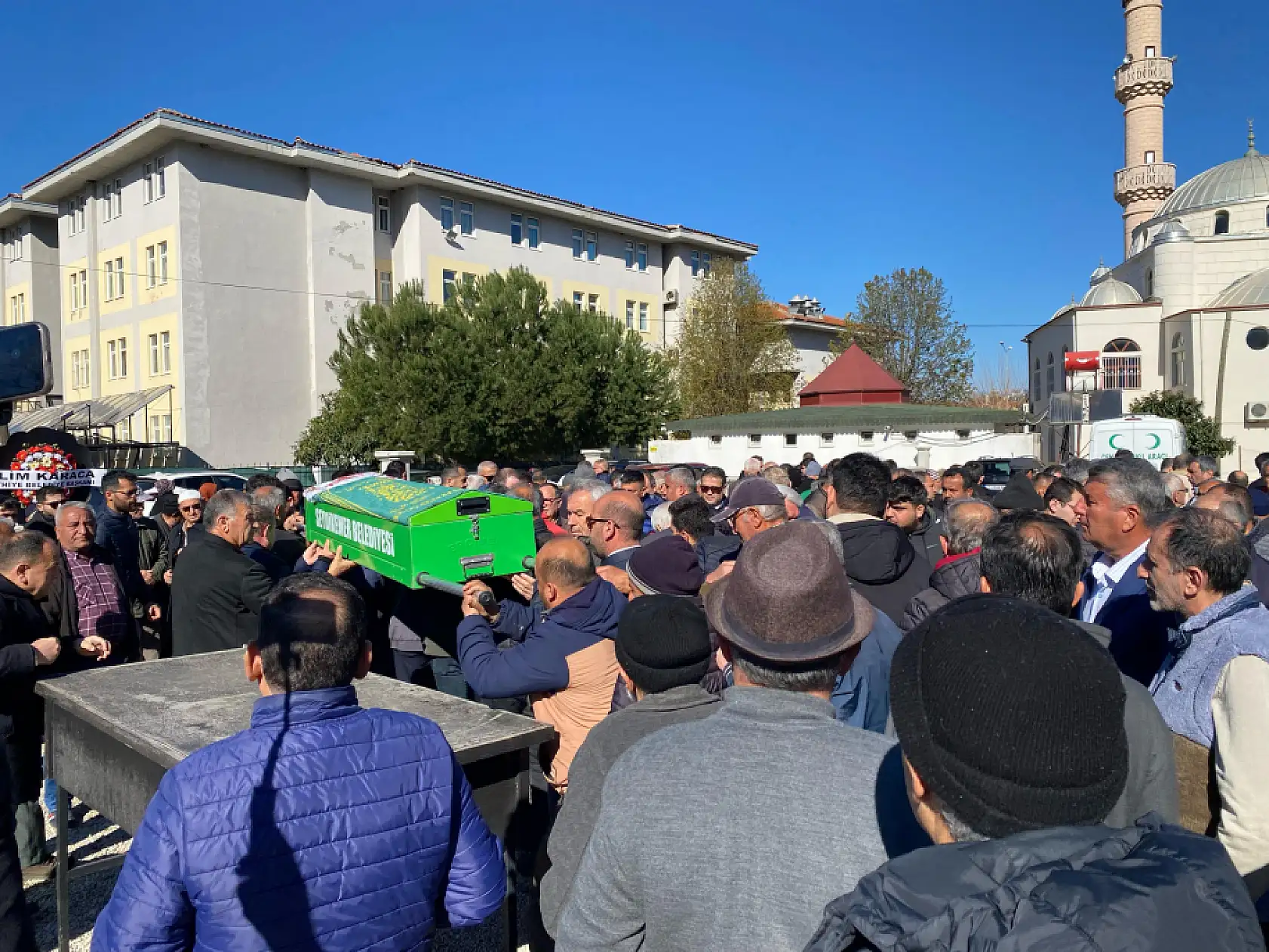 Başkan Akdenizli'nin teyzesi Havana Kaya son yolculuğuna uğurlandı!