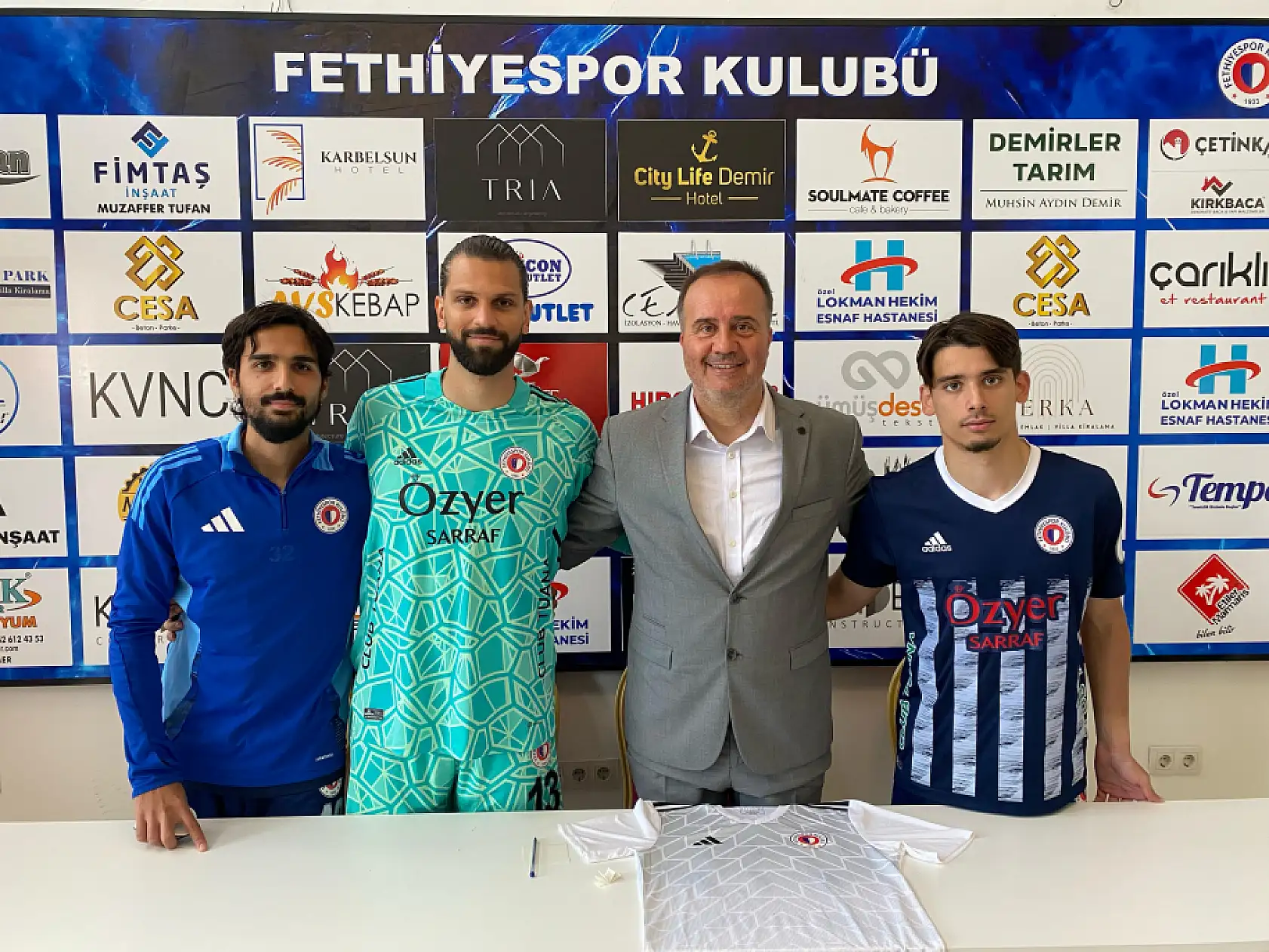 Fethiyespor'da yüzler gülüyor